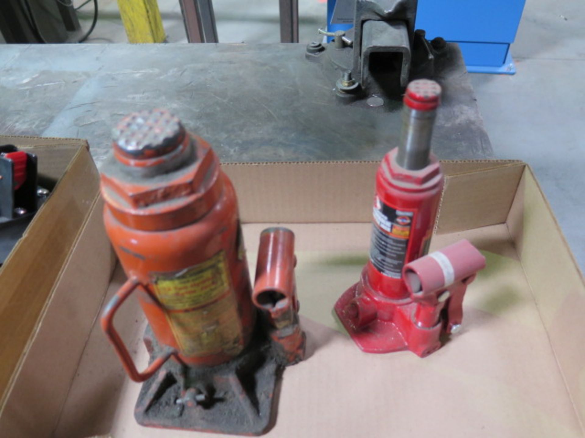 Hydraulic Bottle Jacks (2) (SOLD AS-IS - NO WARRANTY) - Image 2 of 3