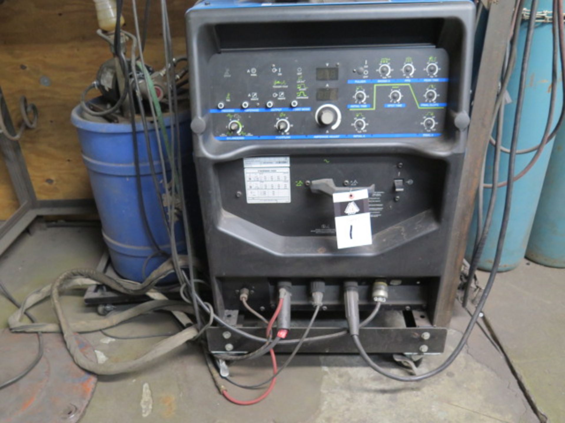 Miller Syncrowave 250DX Arc Welding Power Source s/n ME490595L (SOLD AS-IS - NO WARRANTY)