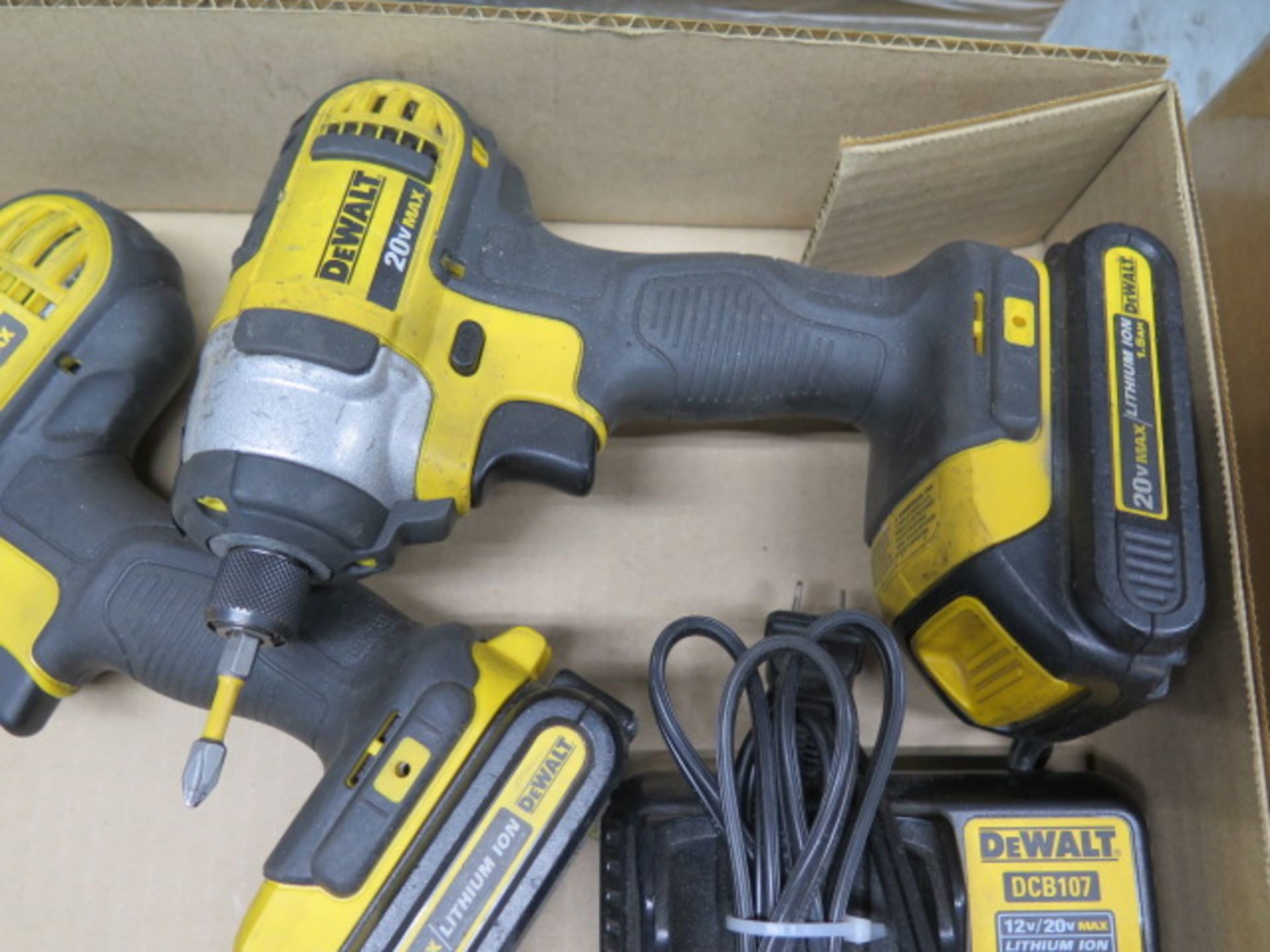 DeWalt 20 Volt Cardless Drill and Nut Driver w/ Charger (SOLD AS-IS - NO WARRANTY) - Image 4 of 4