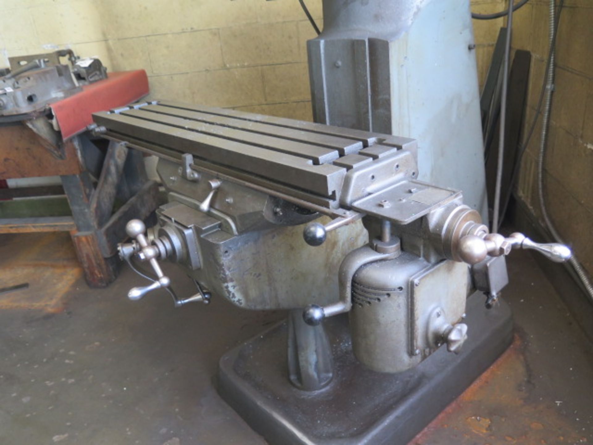 Bridgeport Vertical Mill w/ 1Hp Motor, 80-2720 RPM, 8-Speeds, Power Feed, 9" x 42" Table (SOLD AS-IS - Image 4 of 7