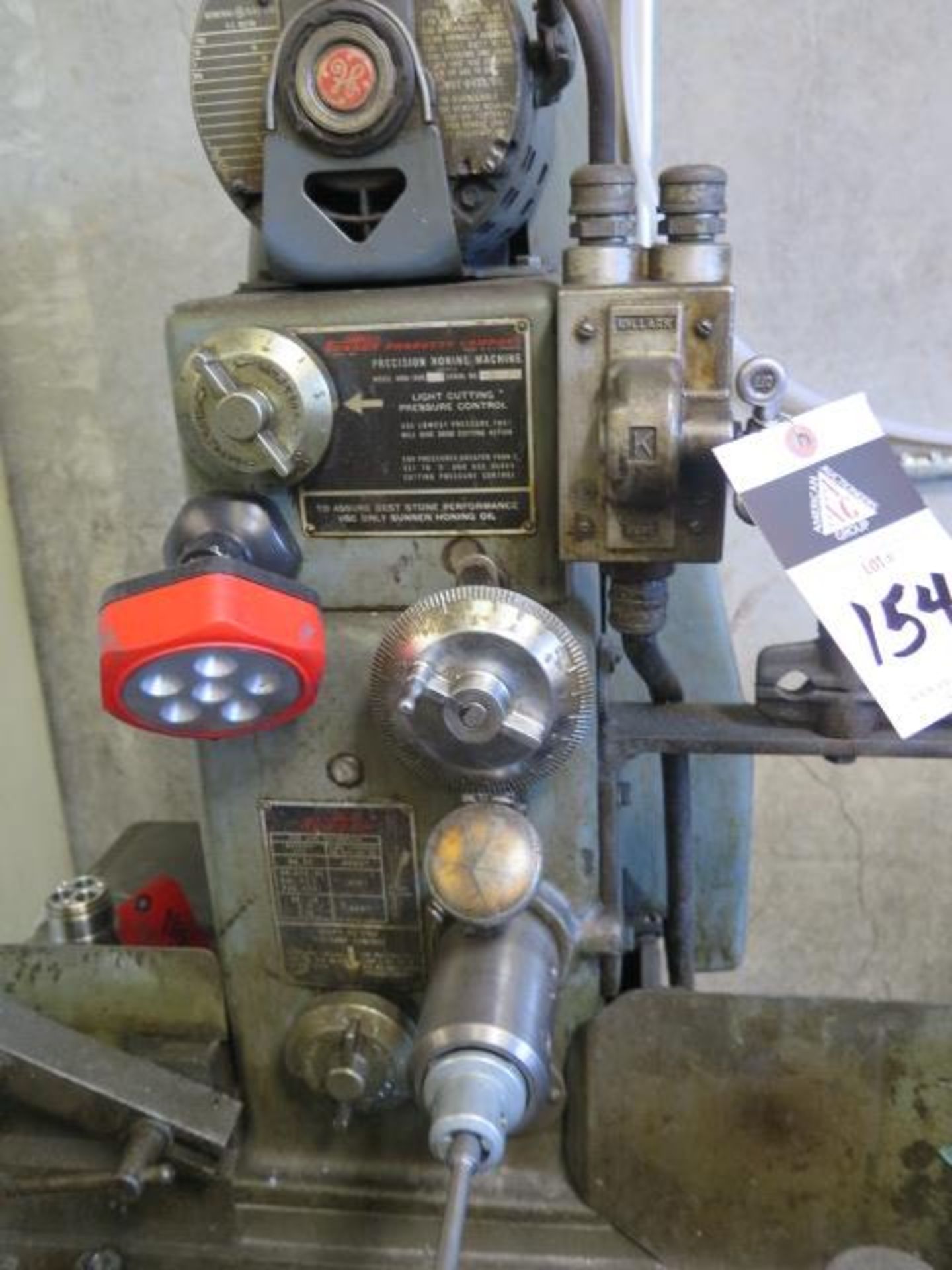 Sunnen MBB-1600 Precision Honing Machine s/n 42304 (SOLD AS-IS - NO WARRANTY) - Image 4 of 5