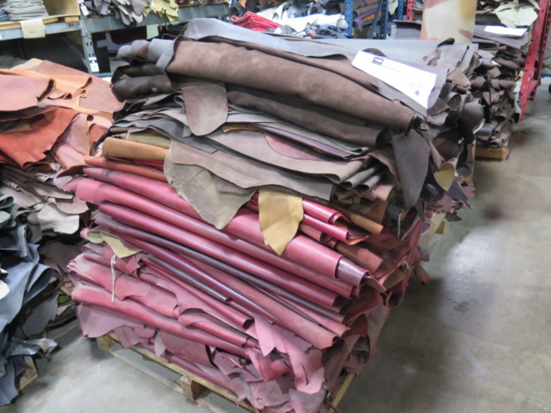 Leather Mixed 16,000 Sq/Ft, 650 Sides (SOLD AS-IS - NO WARRANTY) - Image 2 of 12