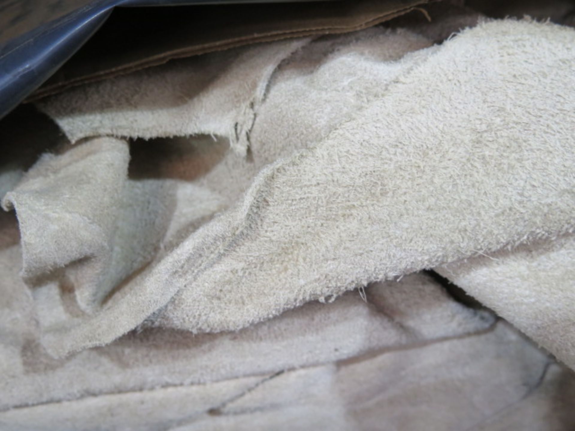 Leather Splits, Beige, 18,000 Sq/Ft, Hides (SOLD AS-IS - NO WARRANTY) - Image 5 of 7