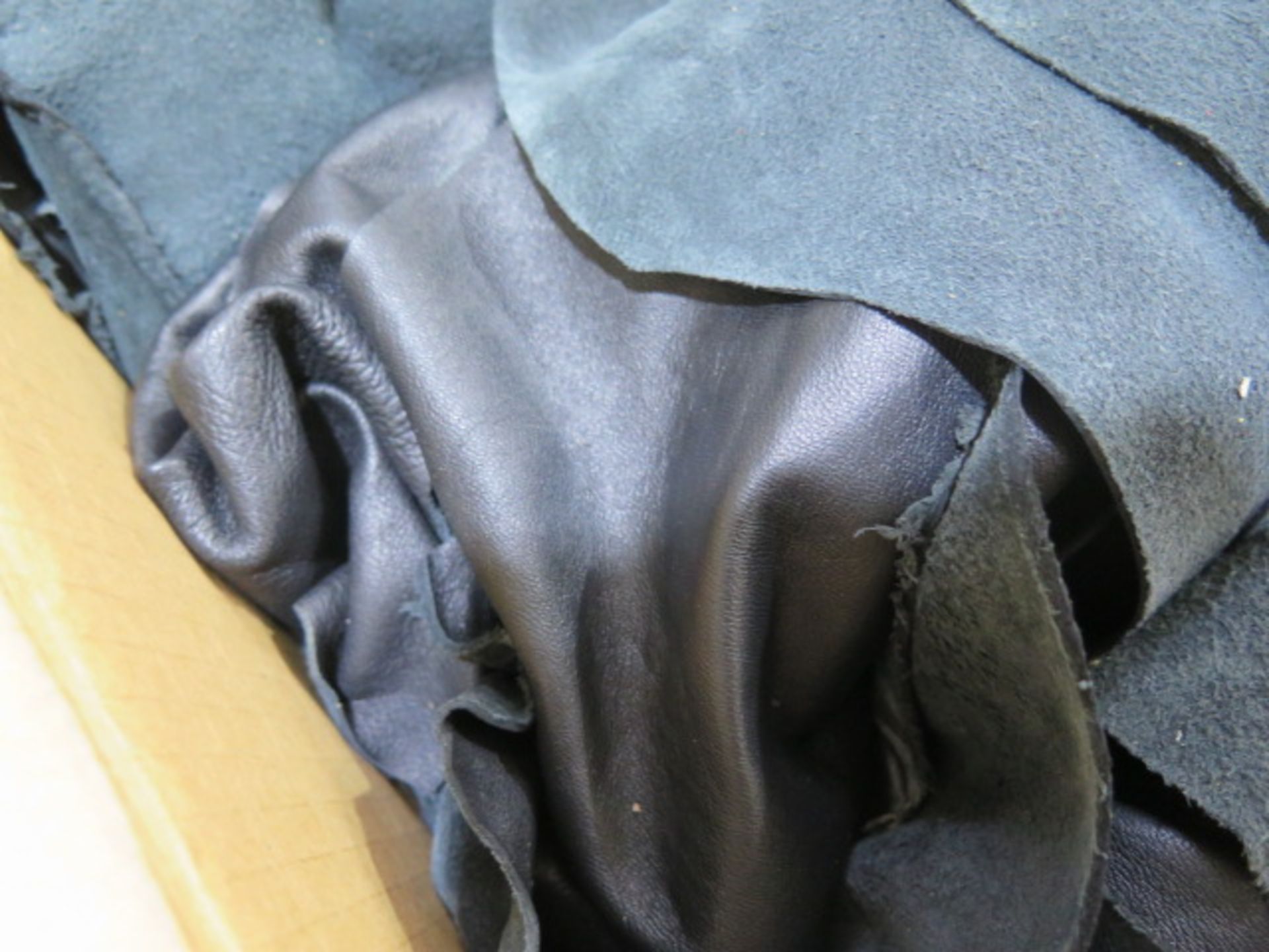 Leather Lamb Skin, Black, 4500 Sq/Ft (SOLD AS-IS - NO WARRANTY) - Image 5 of 8