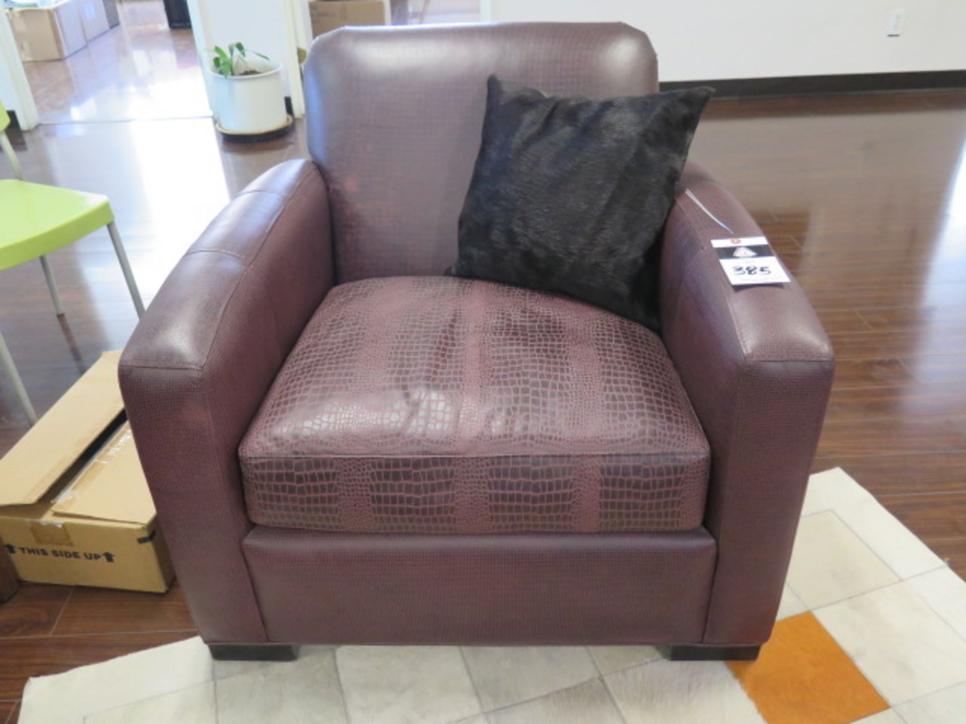 Leather Chair (SOLD AS-IS - NO WARRANTY)