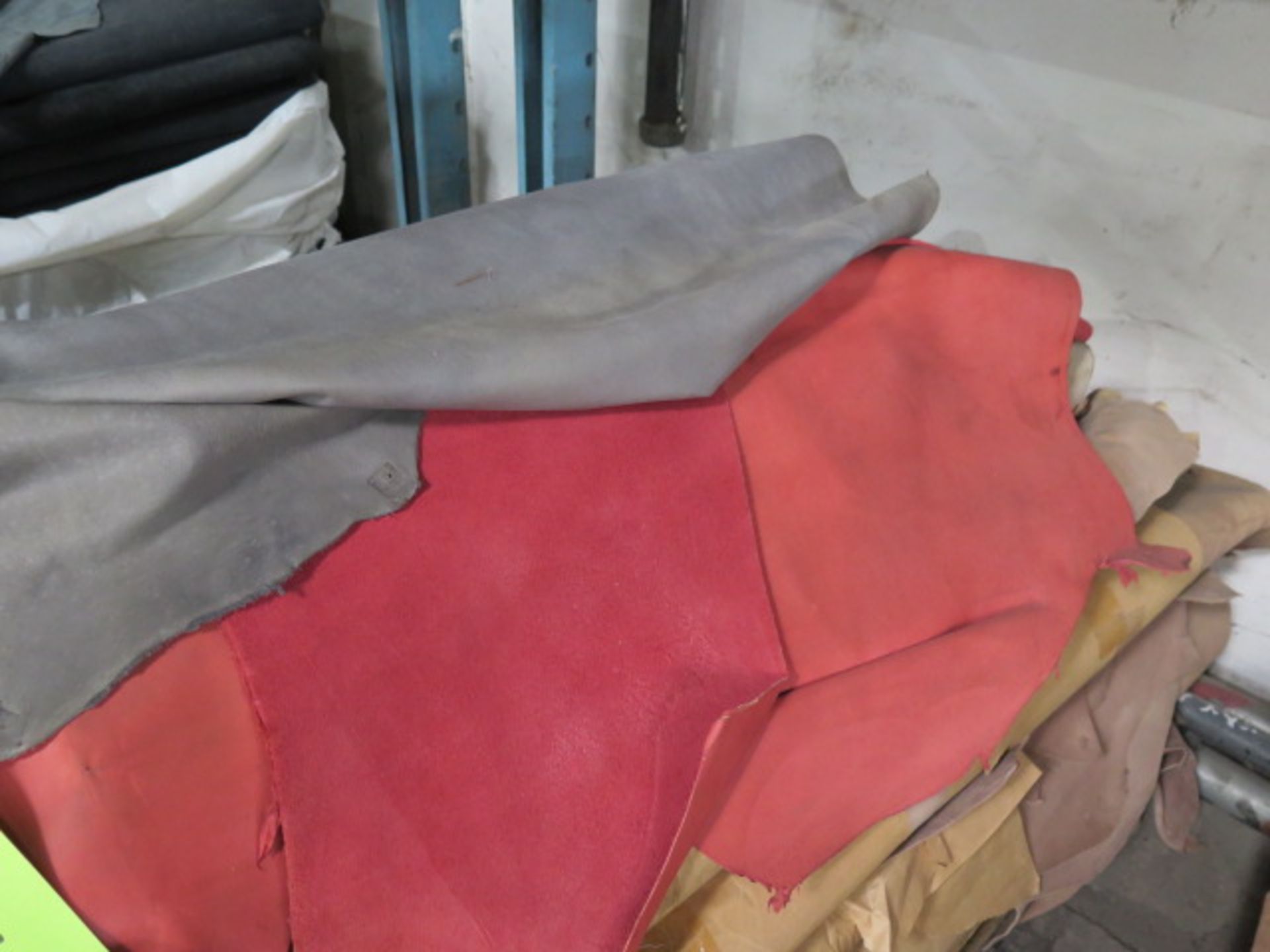 Leather, Calf, 1.4mm, Mixed Neutral Colors, 4500 Sq/Ft (SOLD AS-IS - NO WARRANTY) - Image 6 of 9