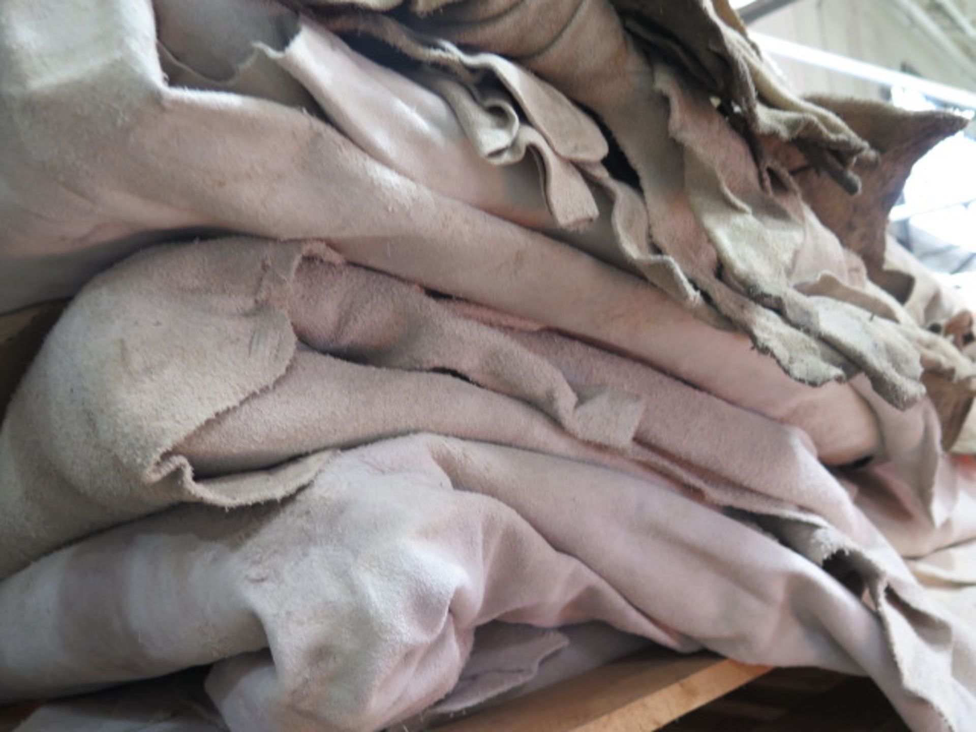 Leather Splits, 1.2mm, Beige, 5000 Sq/Ft, Hides (SOLD AS-IS - NO WARRANTY) - Image 5 of 8