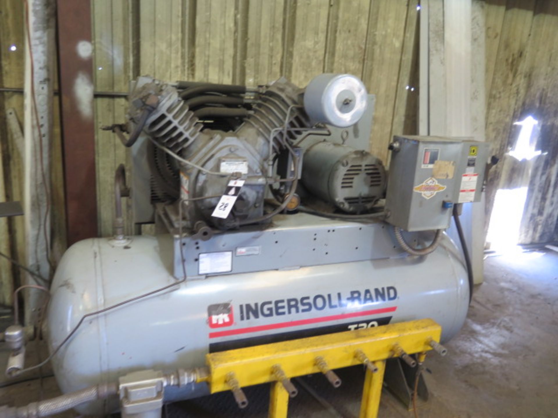 Ingersoll Rand 10/7,5Hp Horizontal Air Compressor w/ 2-Stage Pump, 120 Gallon Tank (SOLD AS-IS - - Image 2 of 8