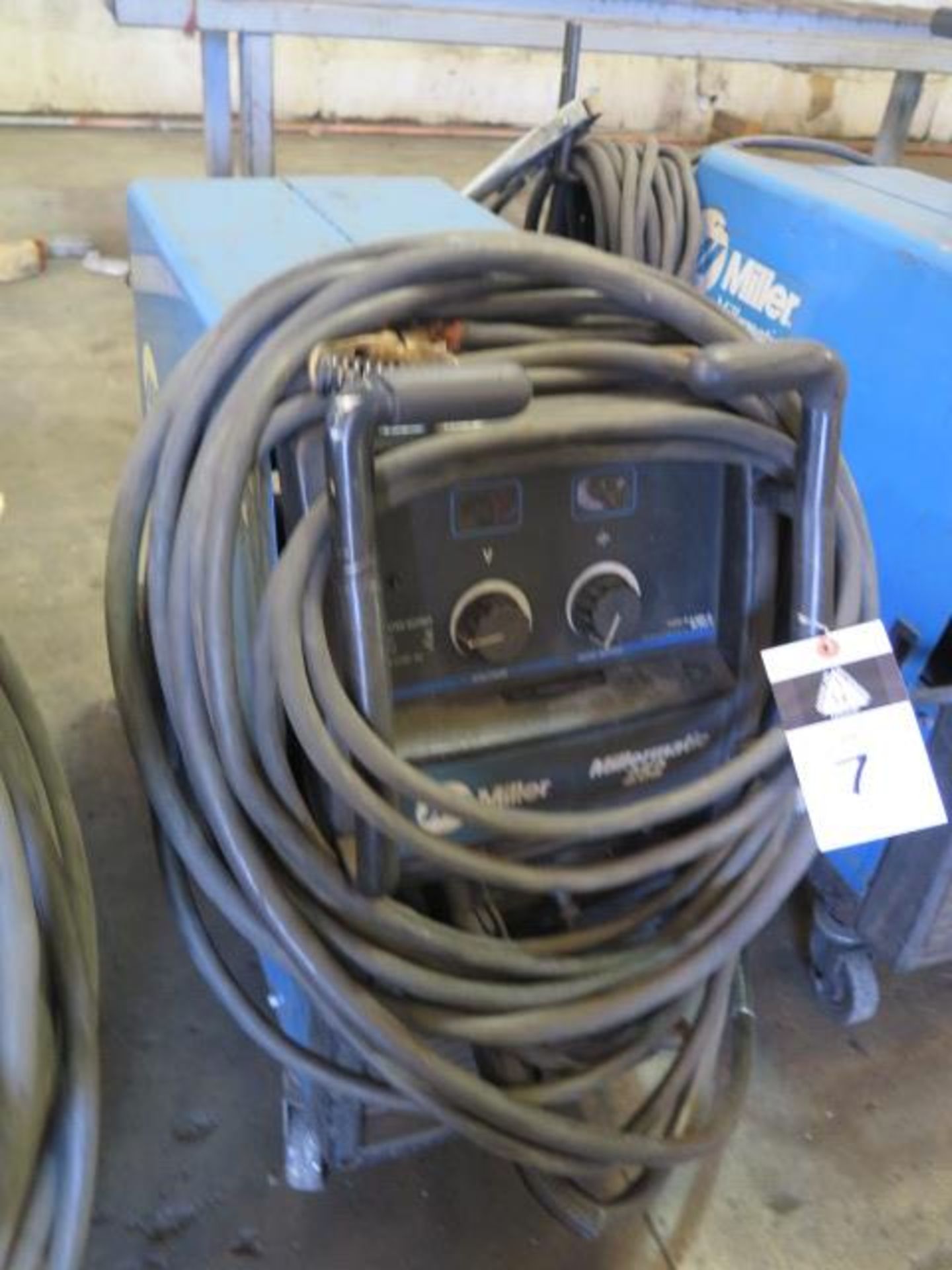 Miller Millermatic 250 Arc Welding Power Source / Wire Feeder (SOLD AS-IS - NO WARRANTY) - Image 3 of 7