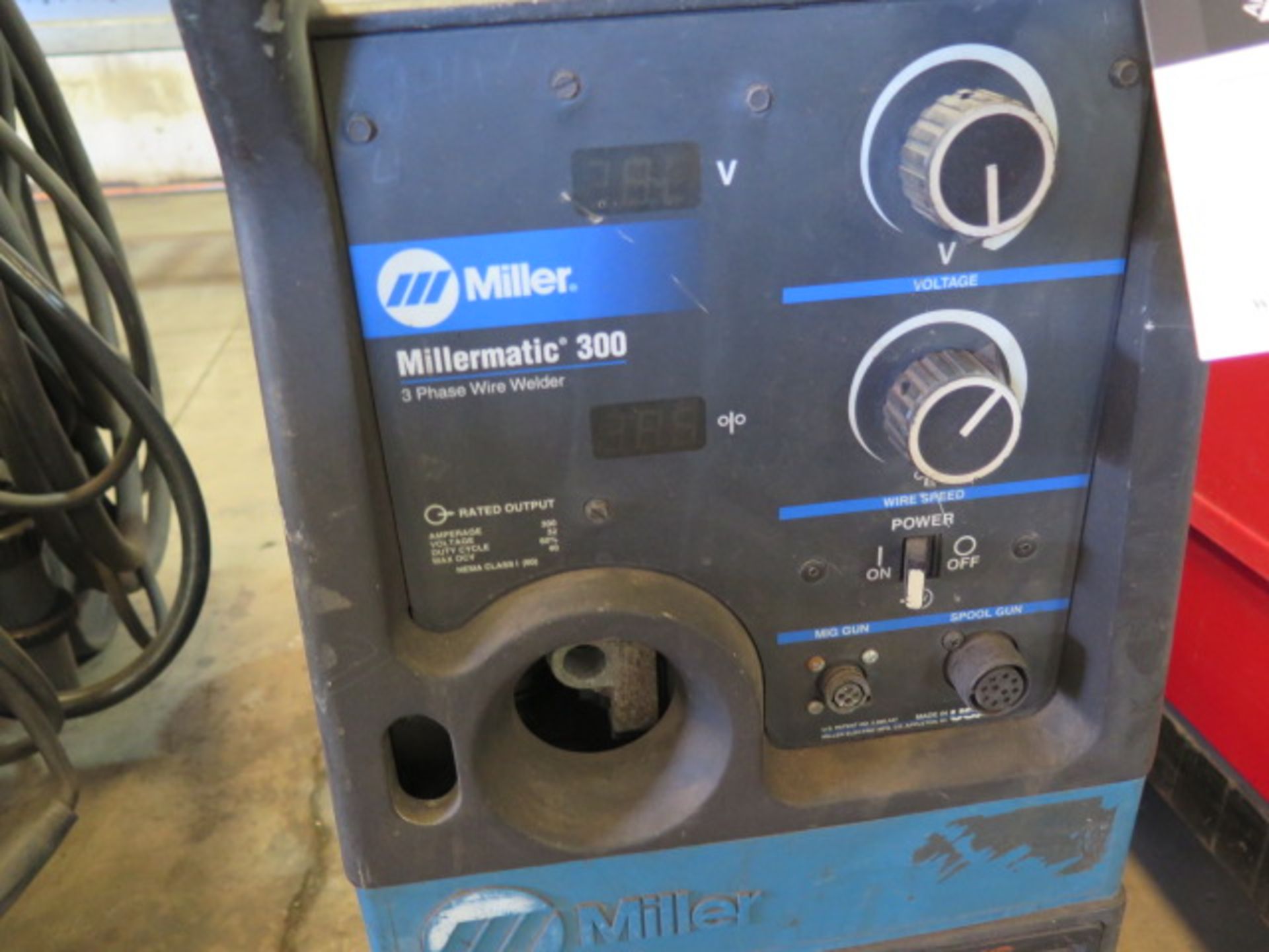 Miller Millermatic 300 Arc Welding Power Source / Wire Feeder (HAS BROKEN FRONT WHEELS) (SOLD AS- - Image 4 of 5