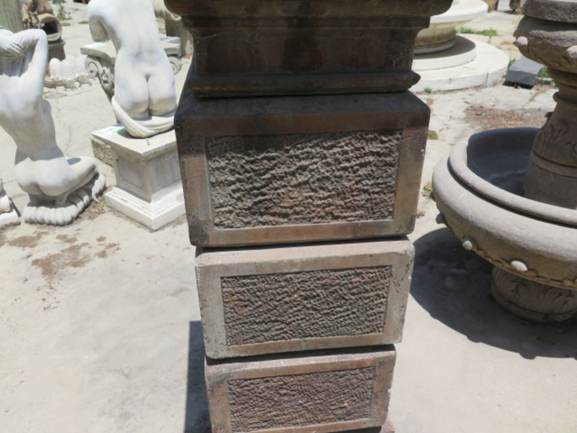 Asian Style Pillar (SOLD AS-IS - NO WARRANTY) - Image 4 of 6