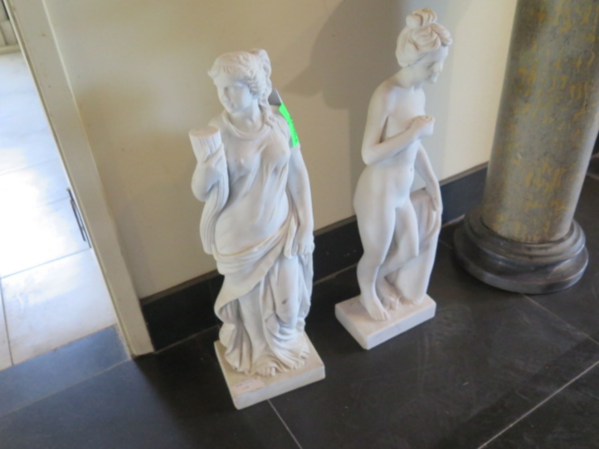 Marble Nude Greek Woman Statues (2) (SOLD AS-IS - NO WARRANTY) - Image 2 of 8