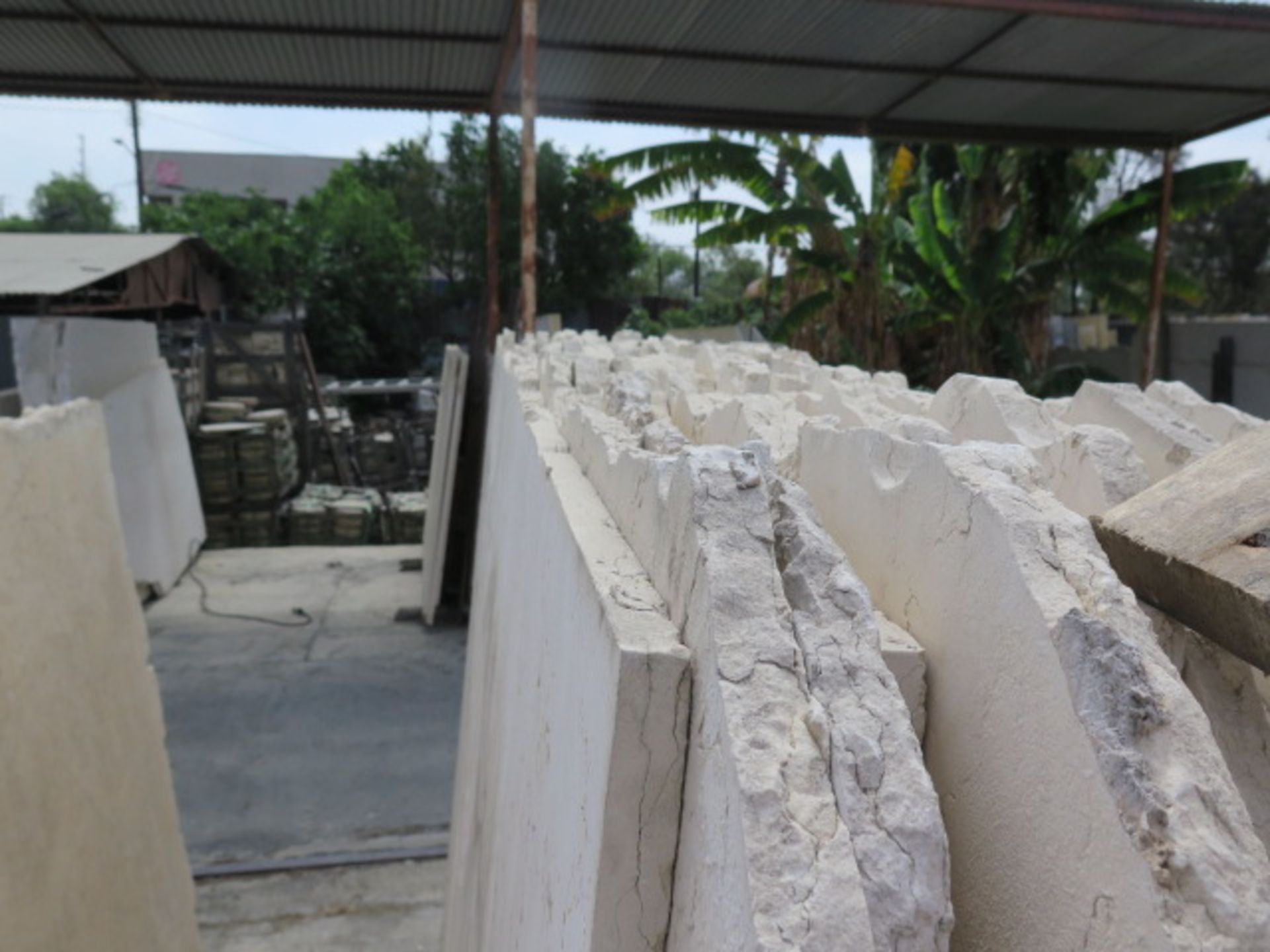 Jerusalem Gold Limestone (5 Slabs) (SOLD AS-IS - NO WARRANTY) - Image 4 of 8