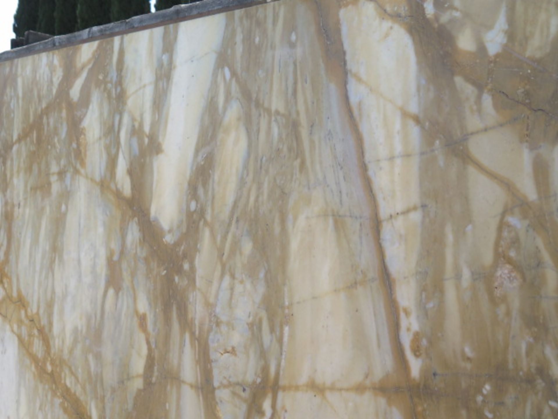 Sienna Gold Marble (4 Slabs) (SOLD AS-IS - NO WARRANTY) - Image 3 of 8