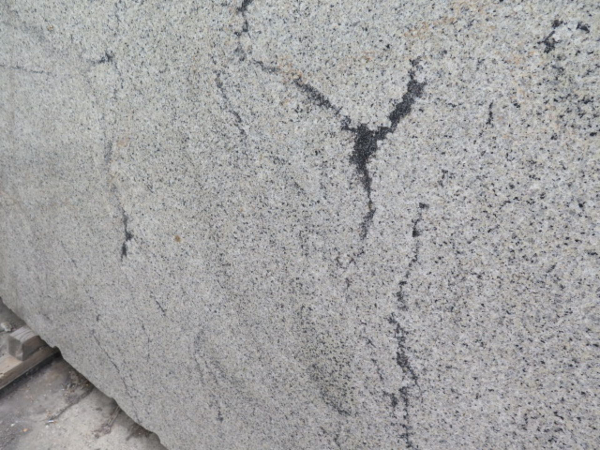 Amarelo Granite (6 Slabs) (SOLD AS-IS - NO WARRANTY) - Image 7 of 9