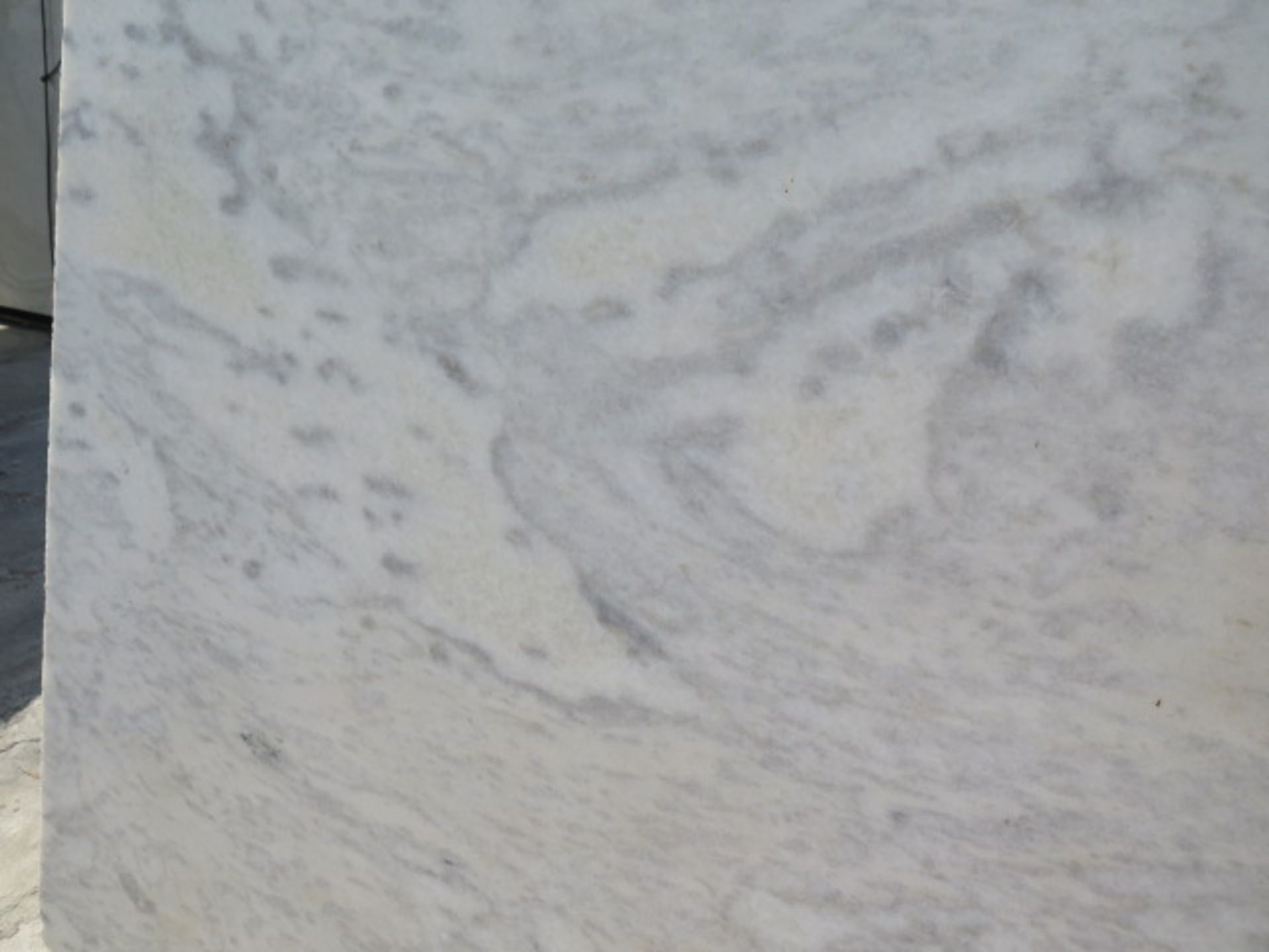 Calacatta Bella Granite 3cm (4 Slabs) (SOLD AS-IS - NO WARRANTY) - Image 5 of 7