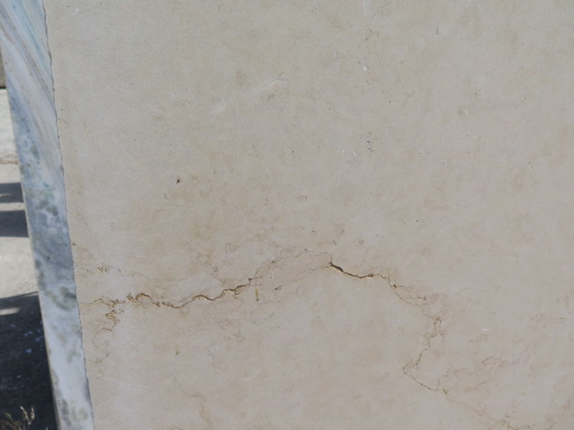 Jerusalem Gold Limestone (5 Slabs) (SOLD AS-IS - NO WARRANTY) - Image 5 of 8