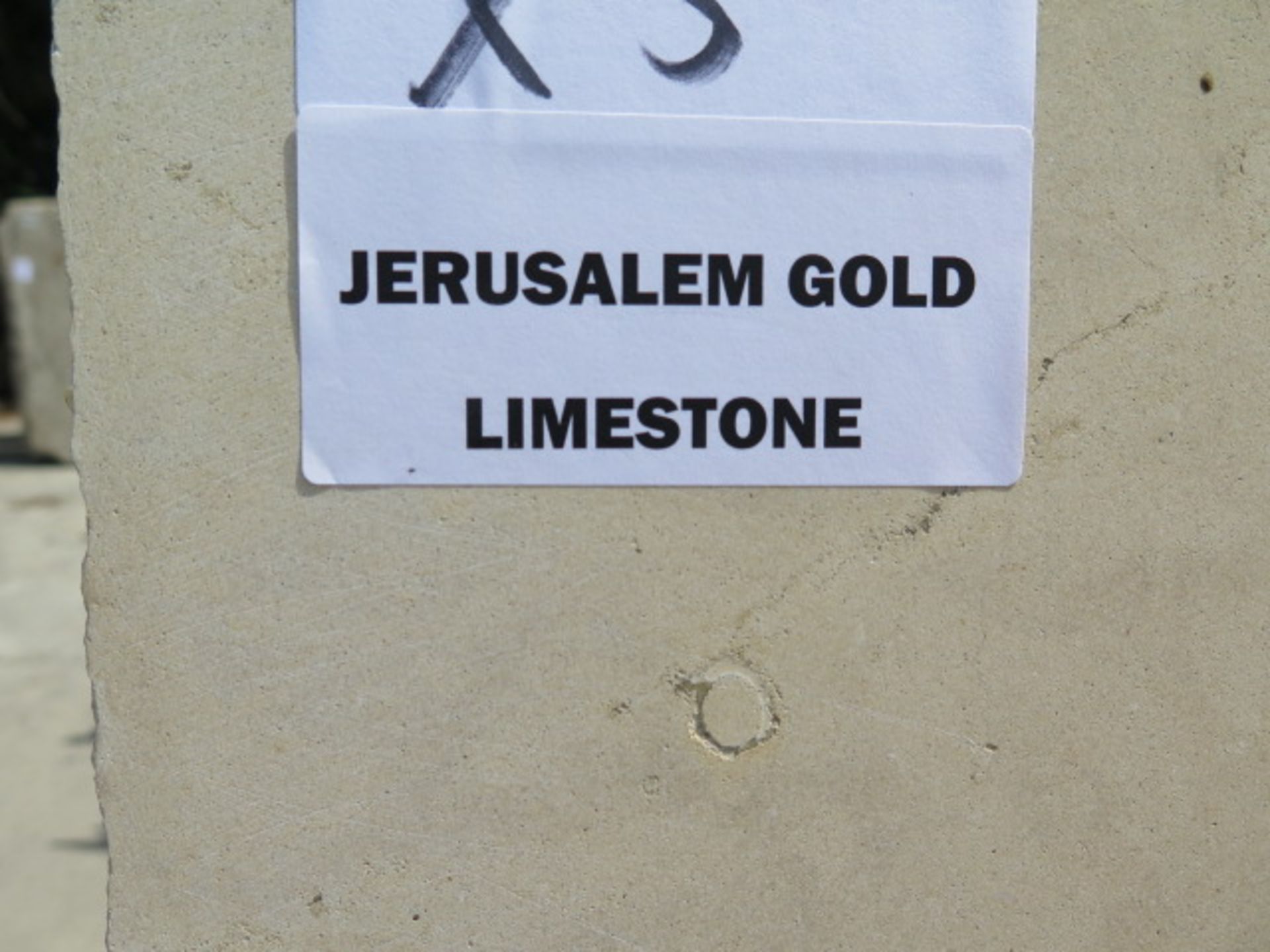 Jerusalem Gold Limestone (5 Slabs) (SOLD AS-IS - NO WARRANTY) - Image 8 of 8