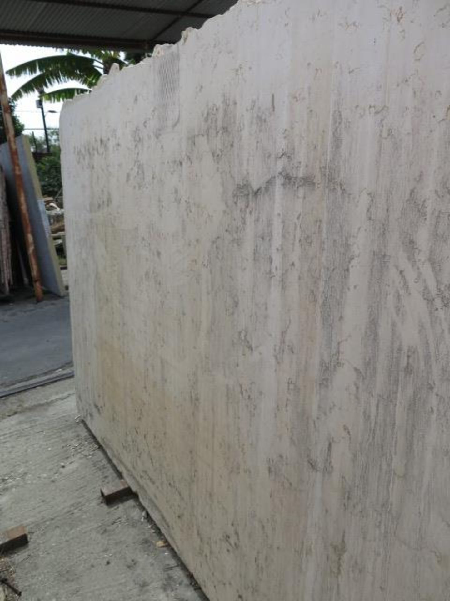 Jerusalem Gold Limestone (5 Slabs) (SOLD AS-IS - NO WARRANTY) - Image 2 of 7