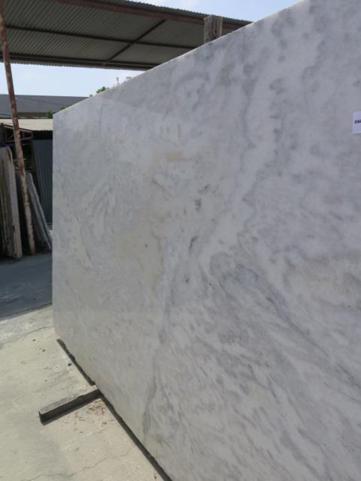 Calacatta Bella Granite 3cm (4 Slabs) (SOLD AS-IS - NO WARRANTY) - Image 2 of 7
