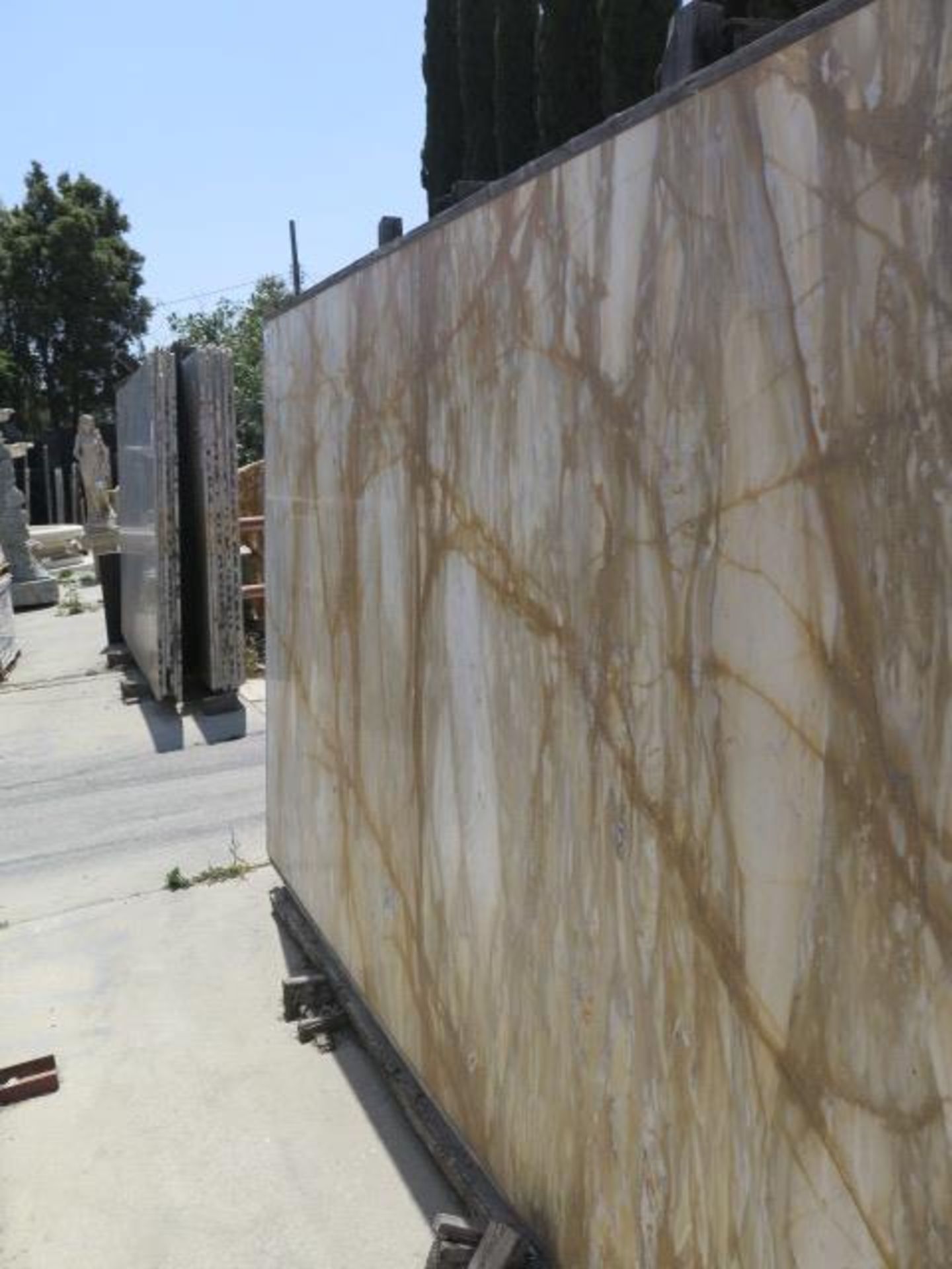 Sienna Gold Marble (4 Slabs) (SOLD AS-IS - NO WARRANTY) - Image 2 of 8