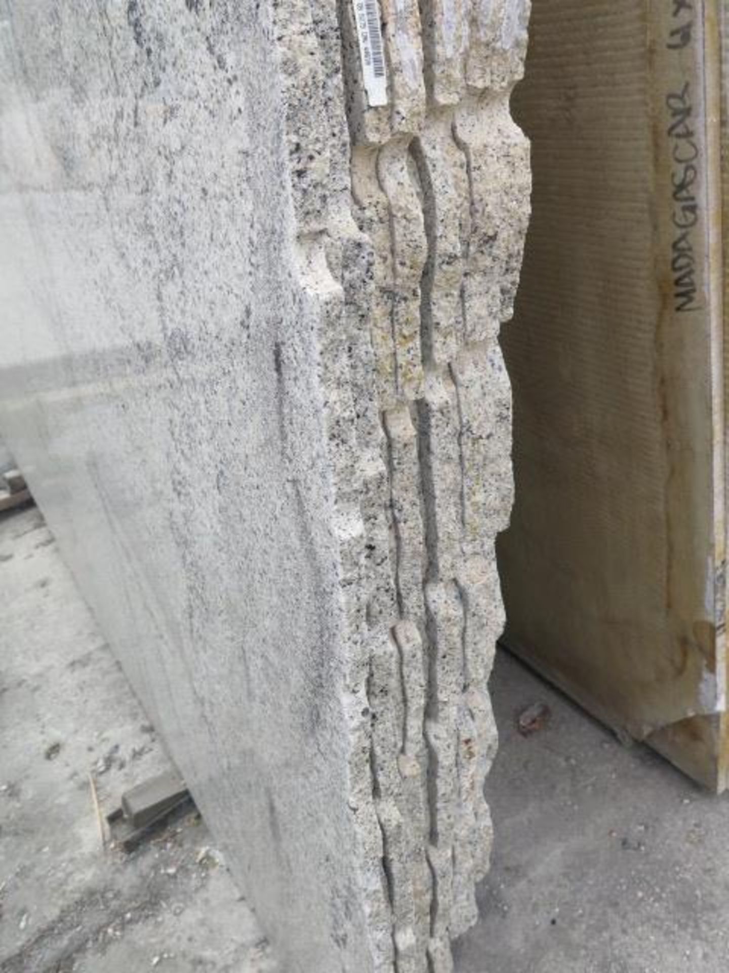 Amarelo Granite (6 Slabs) (SOLD AS-IS - NO WARRANTY) - Image 3 of 9