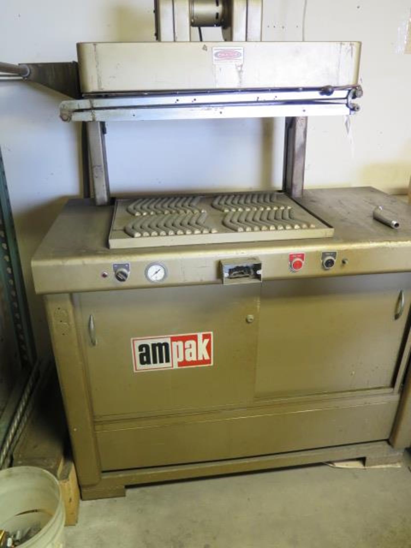 AmPak 18” x 24” Vacuum Sealing Machine (SOLD AS-IS – NO WARRANTY) - Image 3 of 7