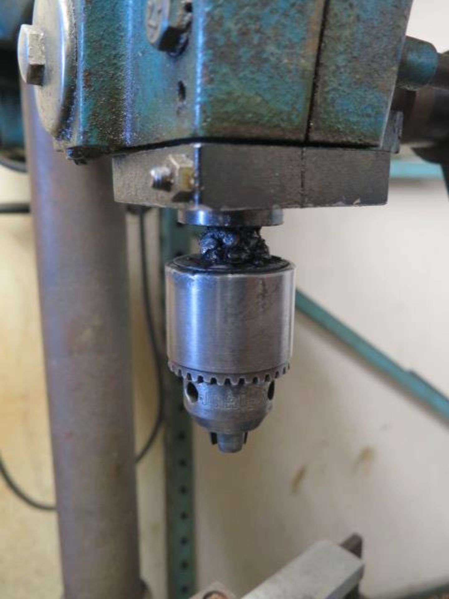 Dayton Pedestal Drill Press (SOLD AS-IS – NO WARRANTY) - Image 4 of 5