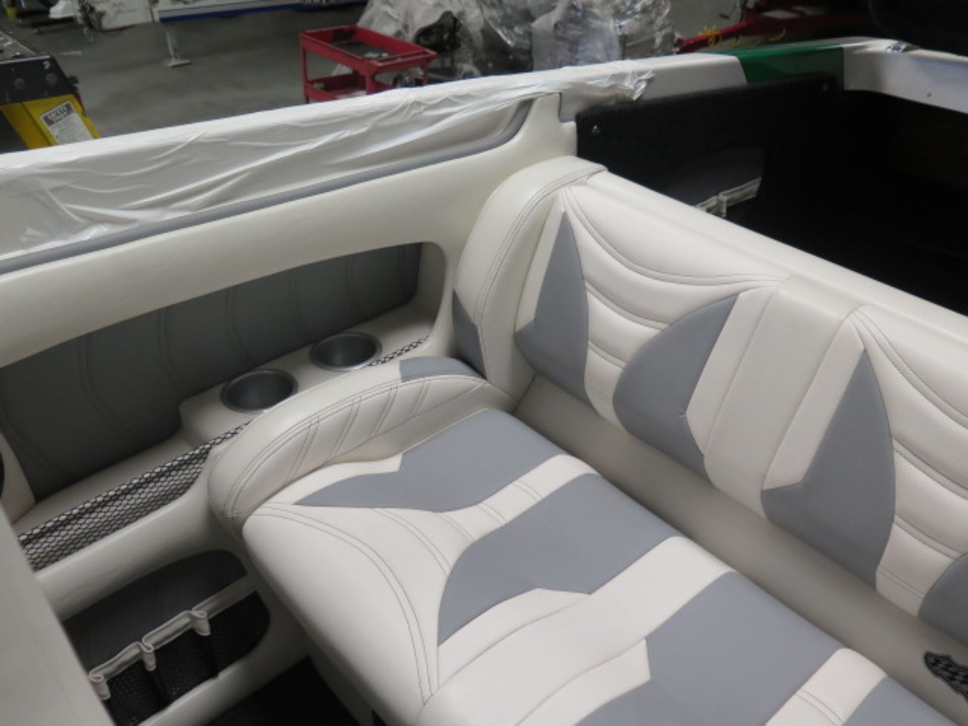 2020 Laveycraft 24' V-Bottom Open Bow Boat w/ Custon Martinez Interior, Boostpower 675Hp, SOLD AS IS - Image 28 of 40