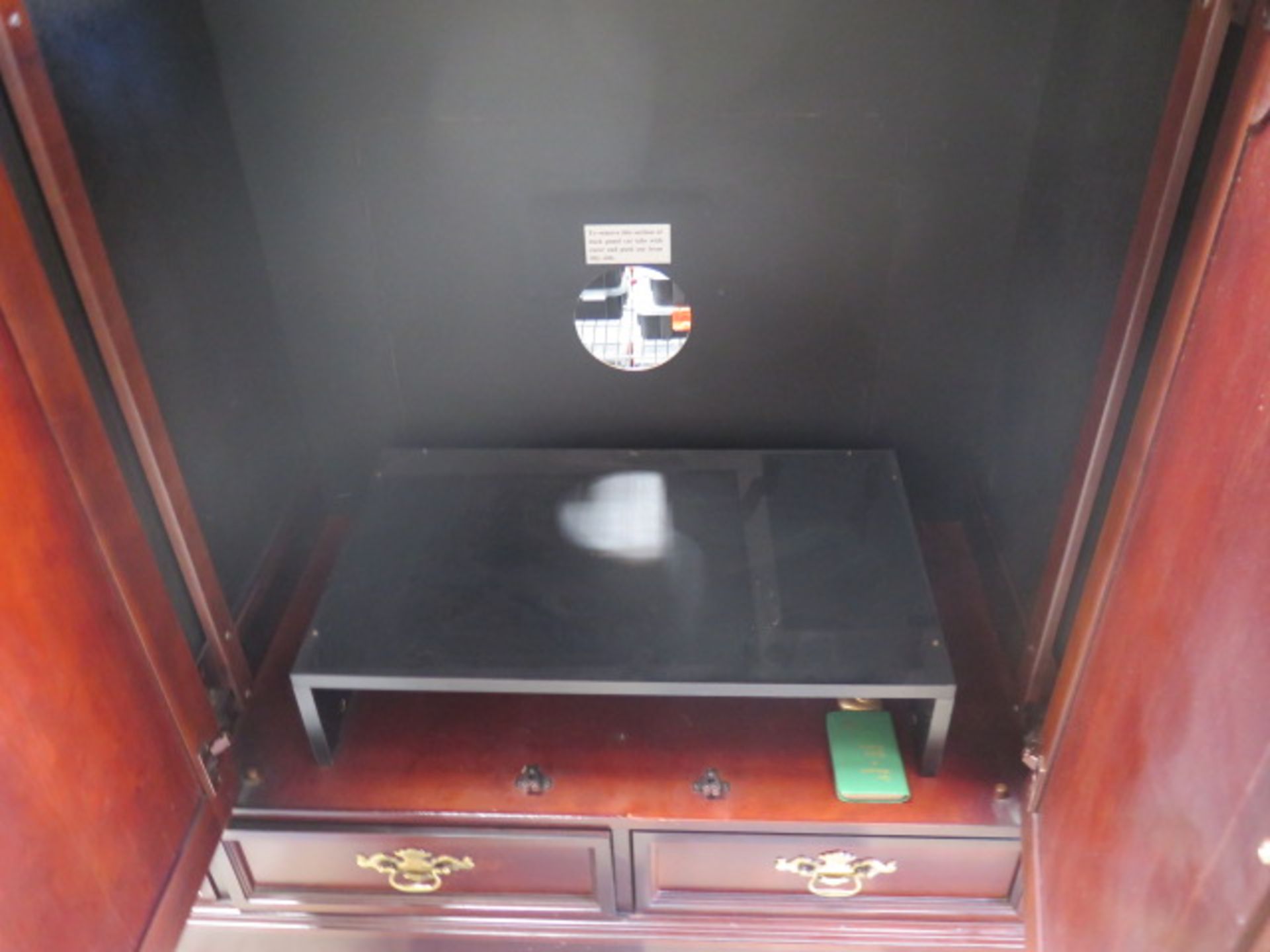 Entertainment Cabinet (SOLD AS-IS - NO WARRANTY) - Image 3 of 5