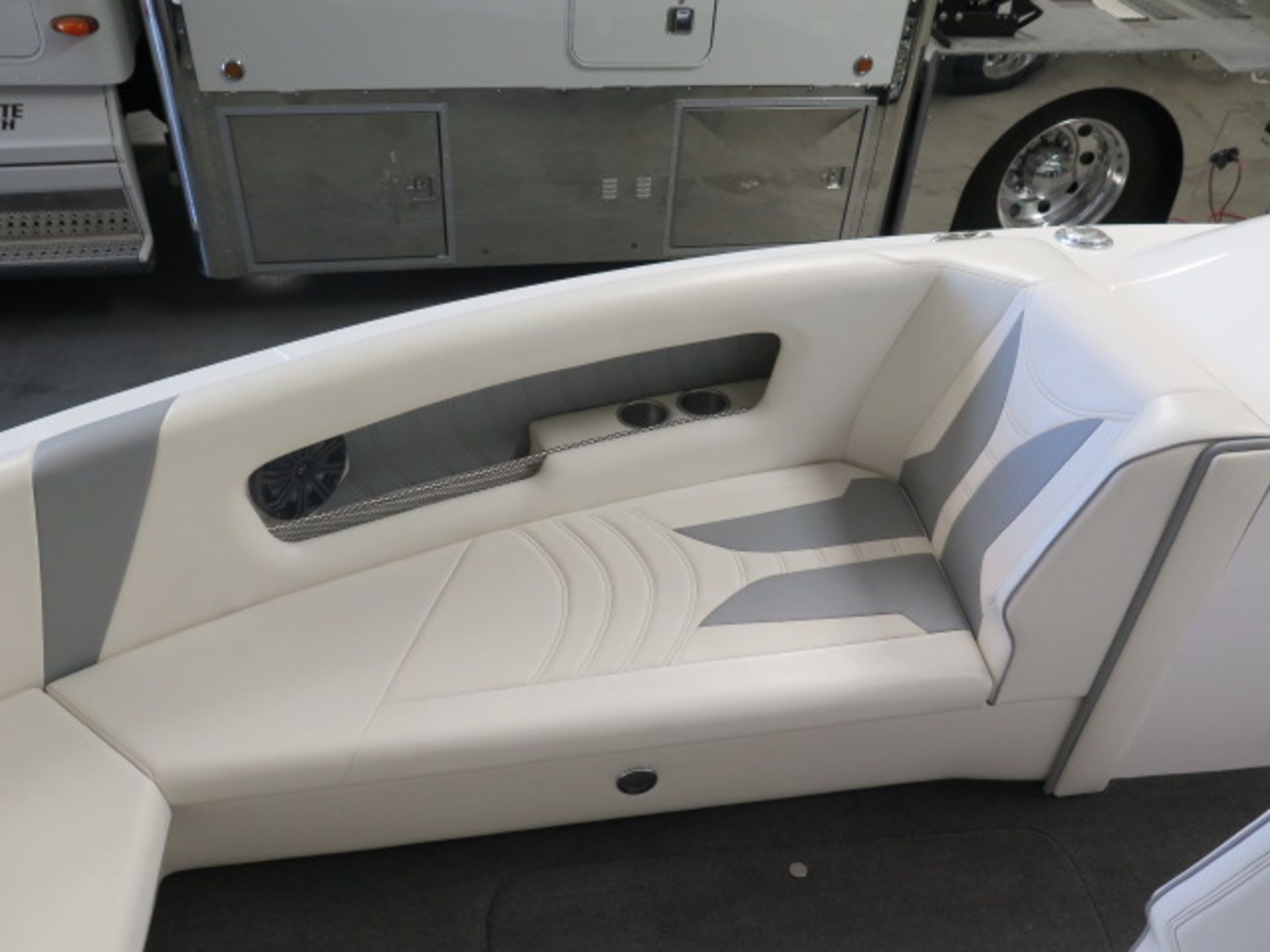 2020 Laveycraft 24' V-Bottom Open Bow Boat w/ Custon Martinez Interior, Boostpower 675Hp, SOLD AS IS - Image 13 of 40