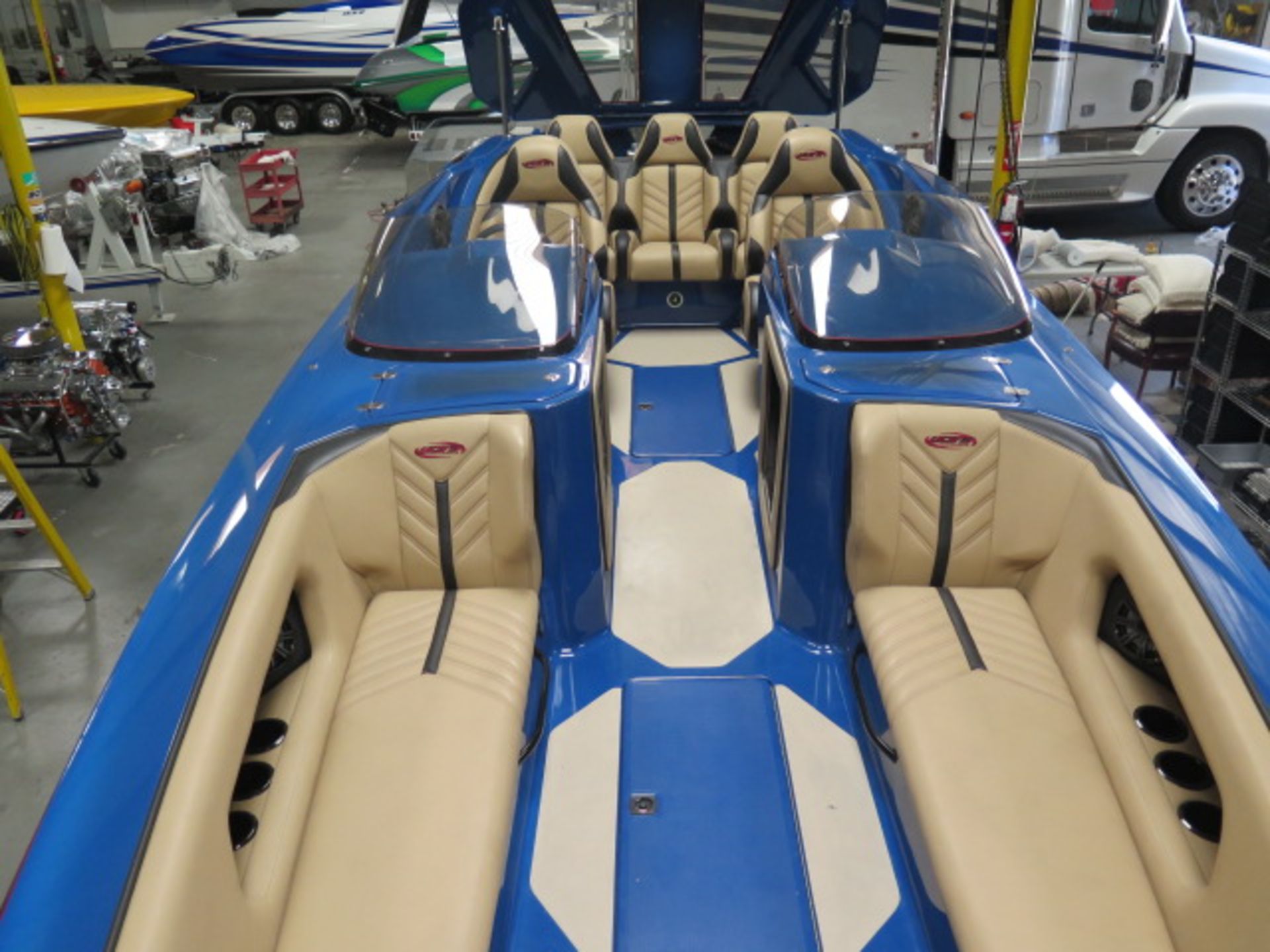2020 28 Ultra Deck Boat w/ Boostpower 550 EFI (23 Hrs), Inco SCX Drive, Deluxe Options, SOLD AS IS - Image 16 of 58