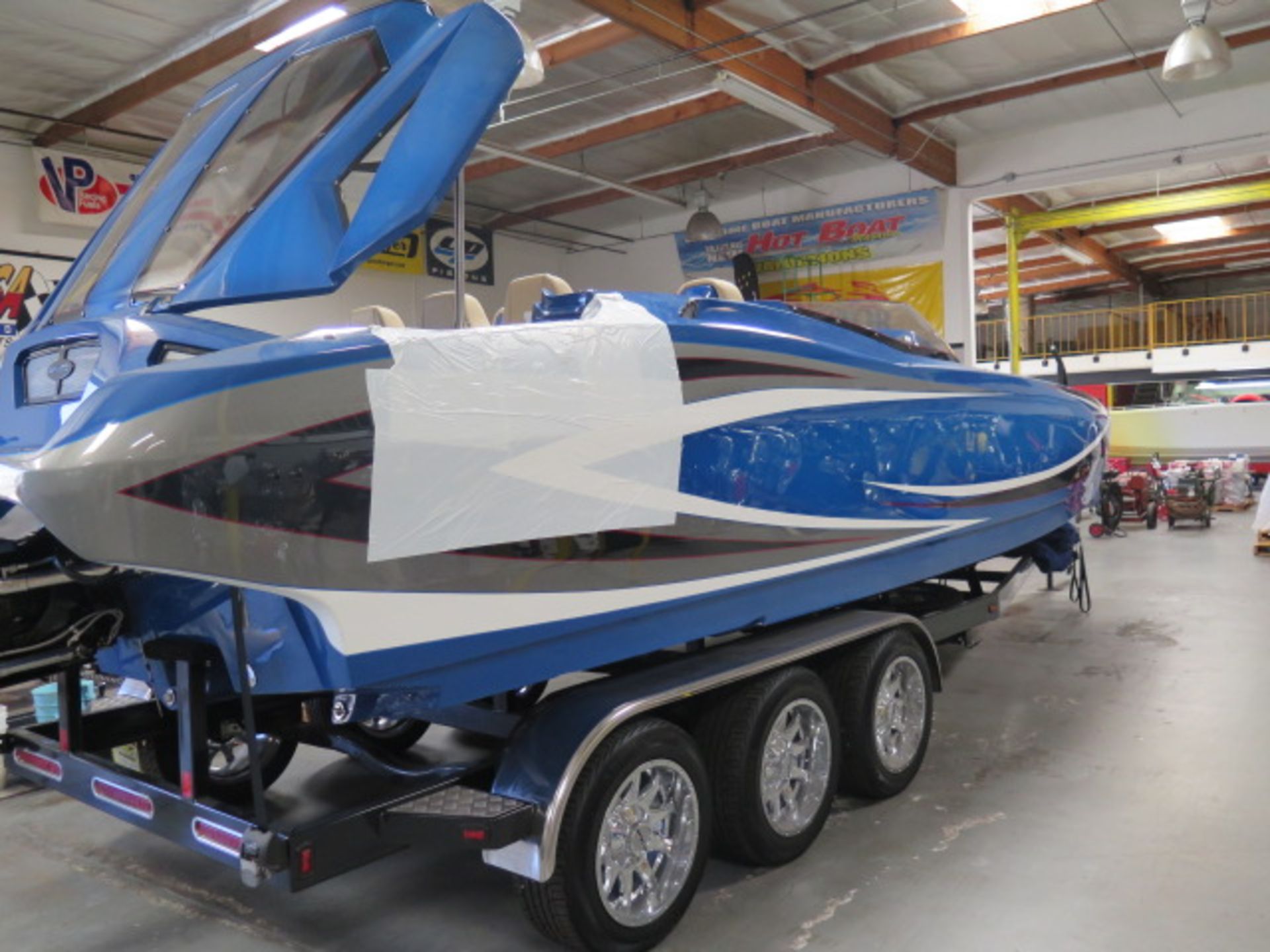 2020 28 Ultra Deck Boat w/ Boostpower 550 EFI (23 Hrs), Inco SCX Drive, Deluxe Options, SOLD AS IS - Image 5 of 58