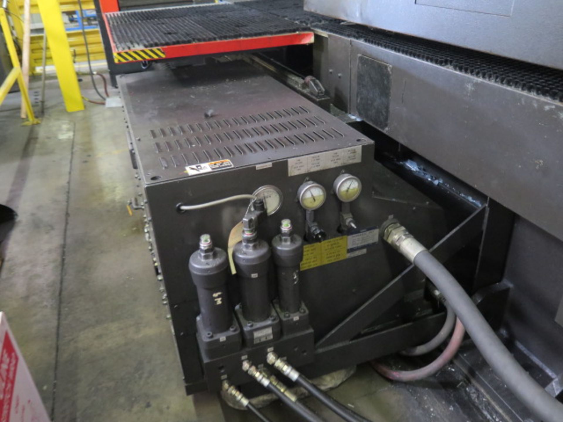 1997 Amada VIPROS 255 20 Ton 31-Station CNC Turret Press s/n AVP55079 w/ Fanuc 18-P Con, SOLD AS IS - Image 8 of 27