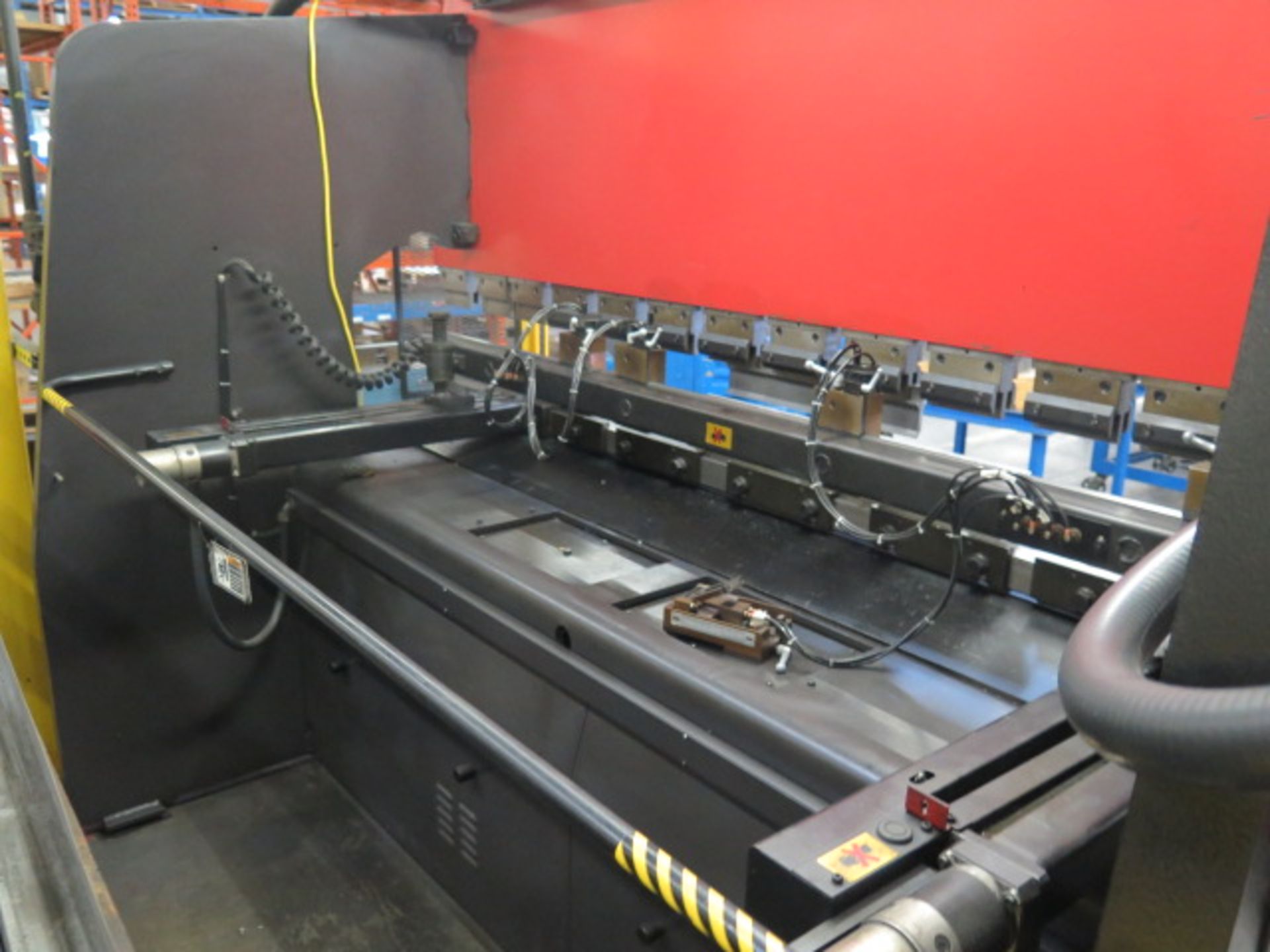 Amada RG-100 100-Ton x 10' CNC Press Brake s/n 106092 w/ Amada NC9-EX II Controls, SOLD AS IS - Image 14 of 19