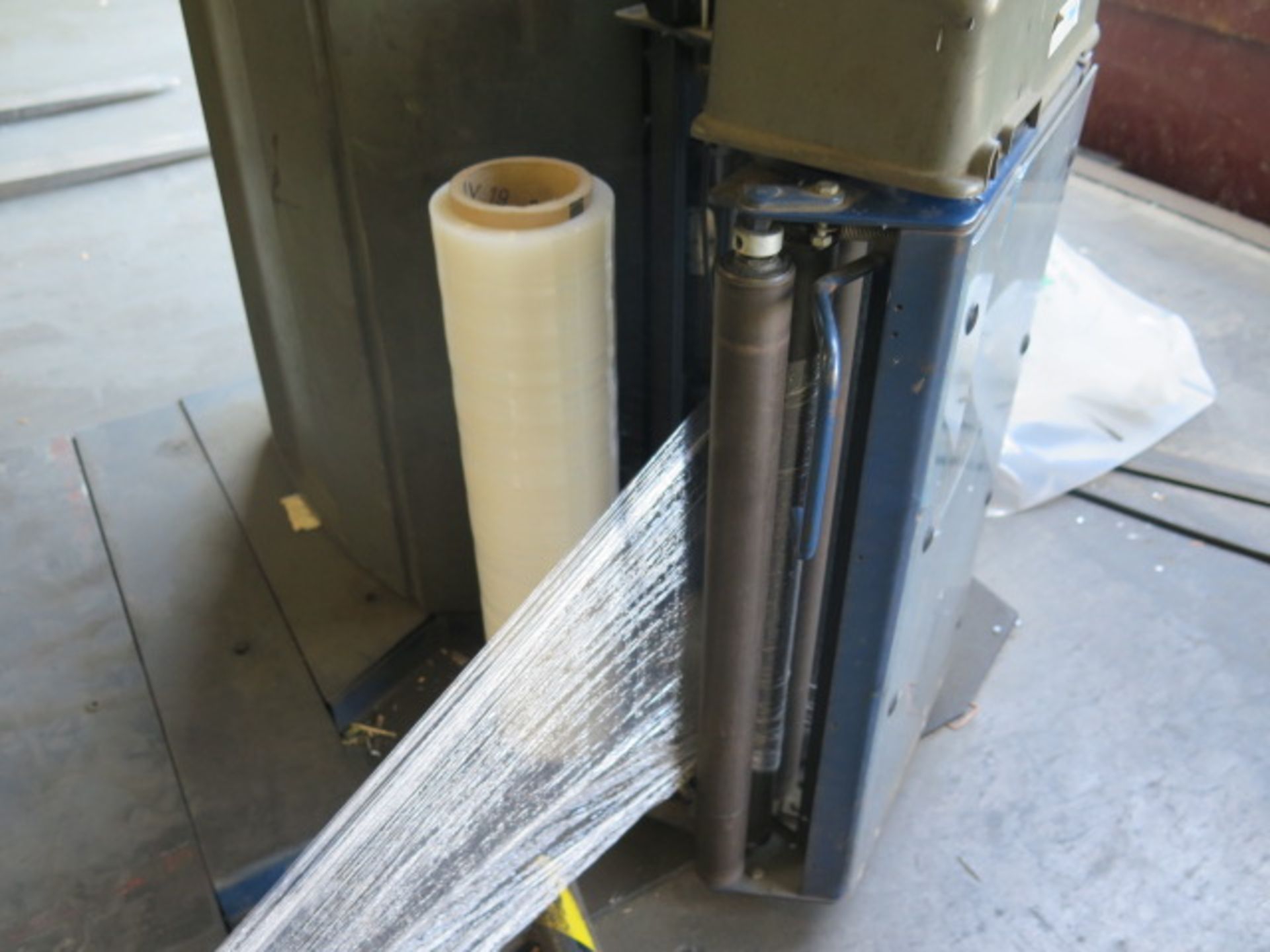 Lantech Q-300 XT Automatic Pallet Wrapper s/n QX002284 (SOLD AS-IS - NO WARRANTY) - Image 6 of 9