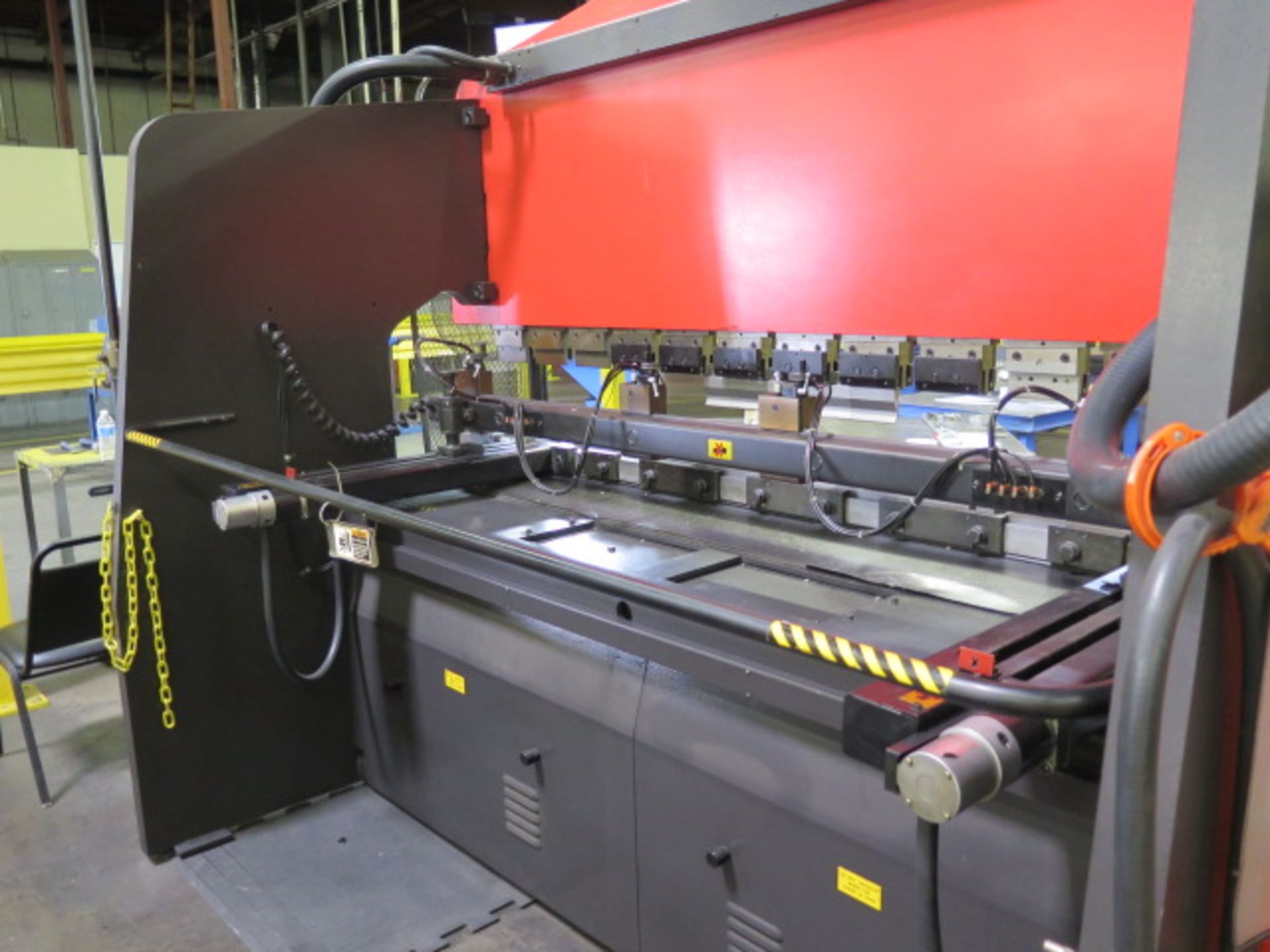 Amada RG-100 100-Ton x 10' CNC Press Brake s/n 105989 w/ Amada NC9-EX II, 118.1" Bed, SOLD AS IS - Image 12 of 17