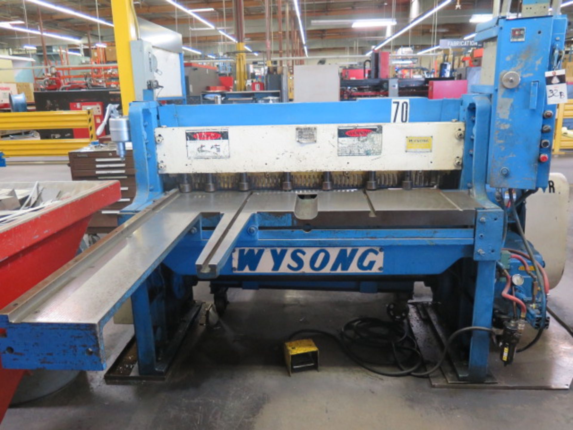 Wysong mdl. 1252 12GA x 52" Power Shear s/n P13-1313 w/ Dial Back Gauge, 58" Squaring Arm, Front Sup