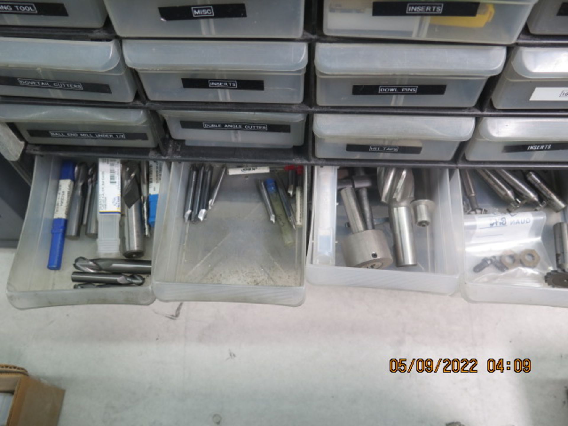 Drawered Cabinet w/ Carbide and High Speed Tooling (SOLD AS-IS - NO WARRANTY) - Image 7 of 10