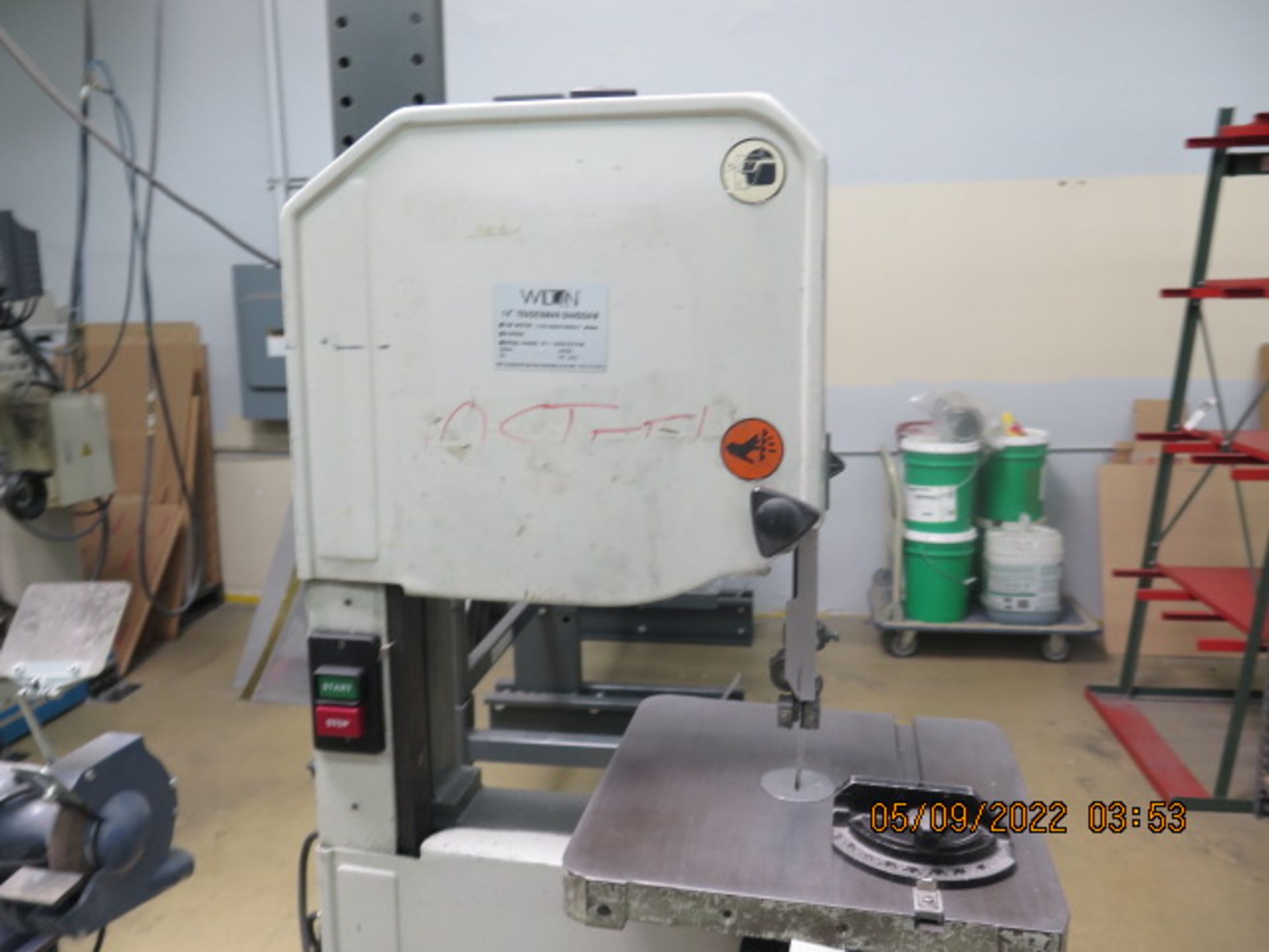 Wilton 14” “Tradesman” Vertical Band Saw w/ 14” x 14” Table (SOLD AS-IS - NO WARRANTY) - Image 2 of 7