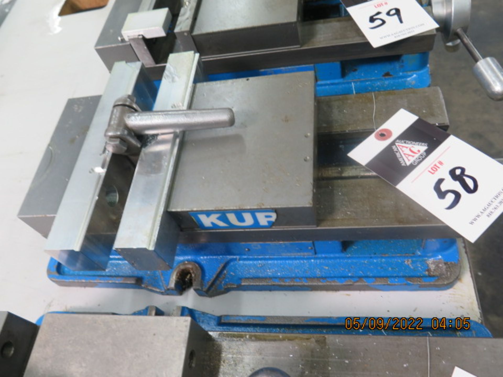 Kurt D675 6" Angle-Lock Vise (SOLD AS-IS - NO WARRANTY) - Image 2 of 3