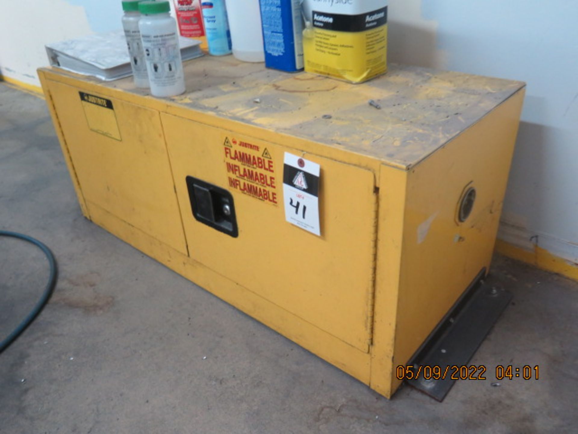 Flammables Storage Cabinet (SOLD AS-IS - NO WARRANTY) - Image 2 of 4