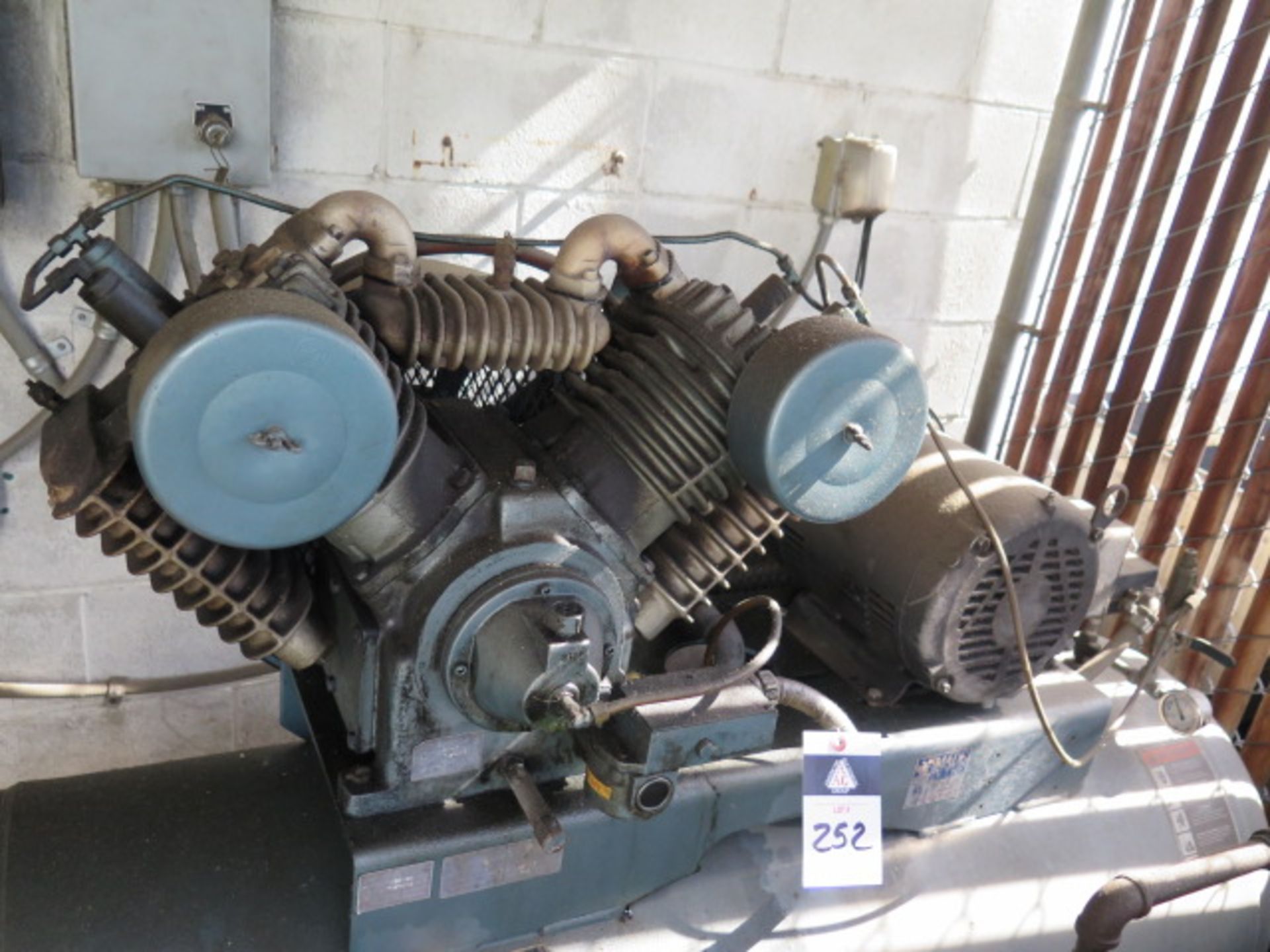 10Hp Horizontal Air Compressor w/ 2-Stage Pump, 80 Gallon Tank and Pre-Cooler (SOLD AS-IS - NO - Image 3 of 8