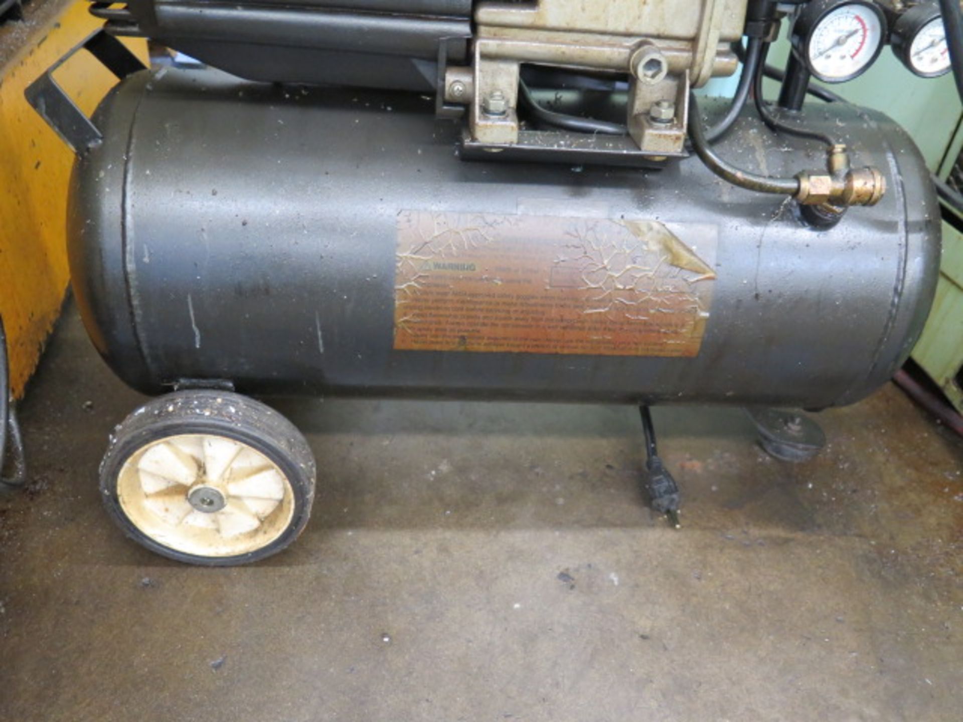 Portable Air Compressor (SOLD AS-IS - NO WARRANTY) - Image 4 of 5