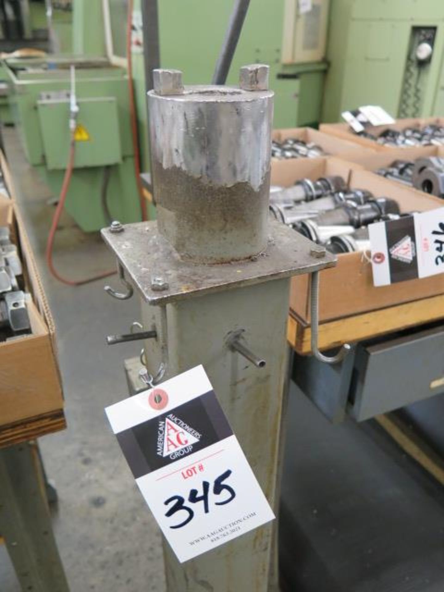 40-Taper Tooling Block w/ Floor Mounted Pedestal (SOLD AS-IS - NO WARRANTY)