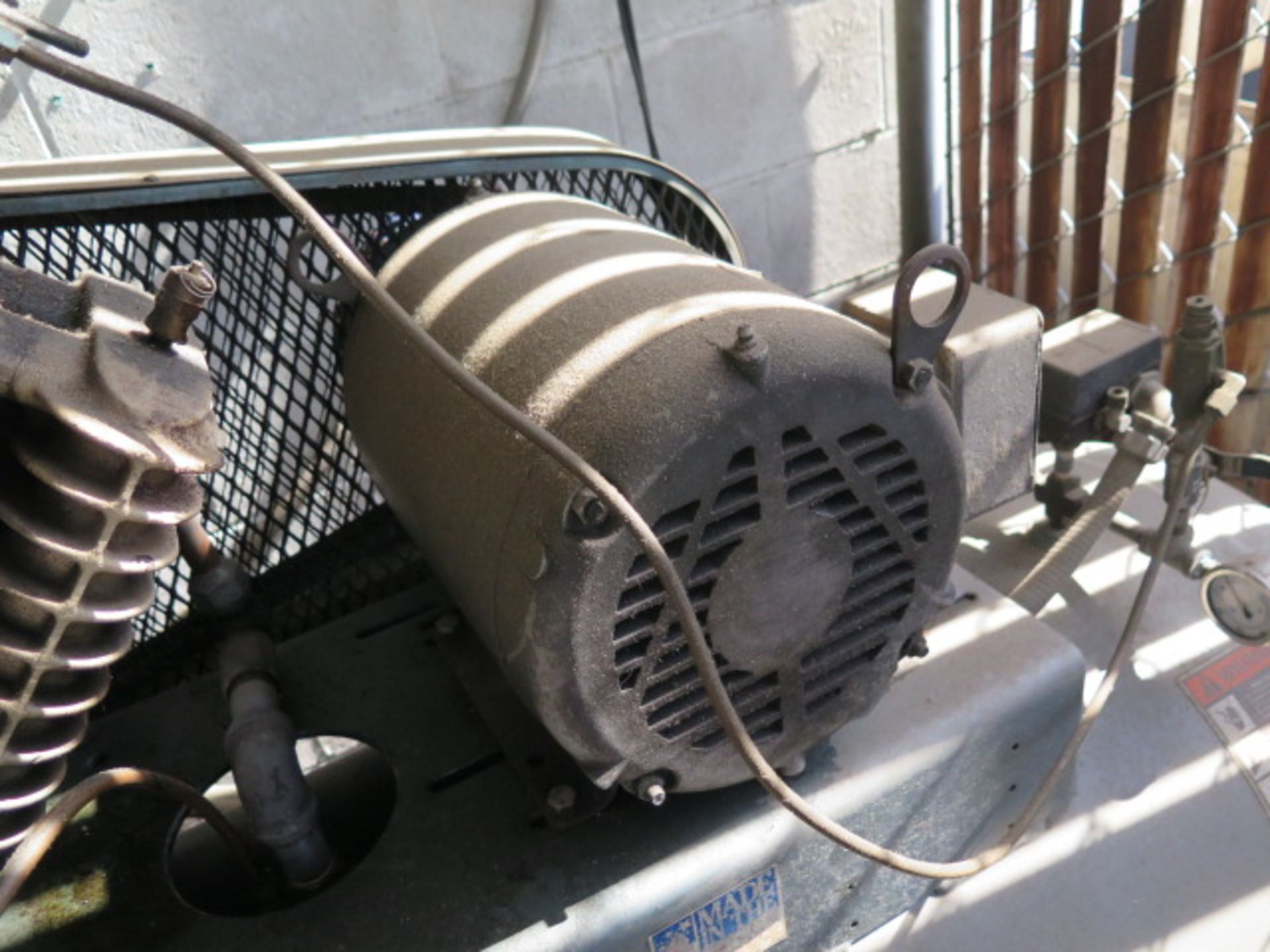 10Hp Horizontal Air Compressor w/ 2-Stage Pump, 80 Gallon Tank and Pre-Cooler (SOLD AS-IS - NO - Image 5 of 8