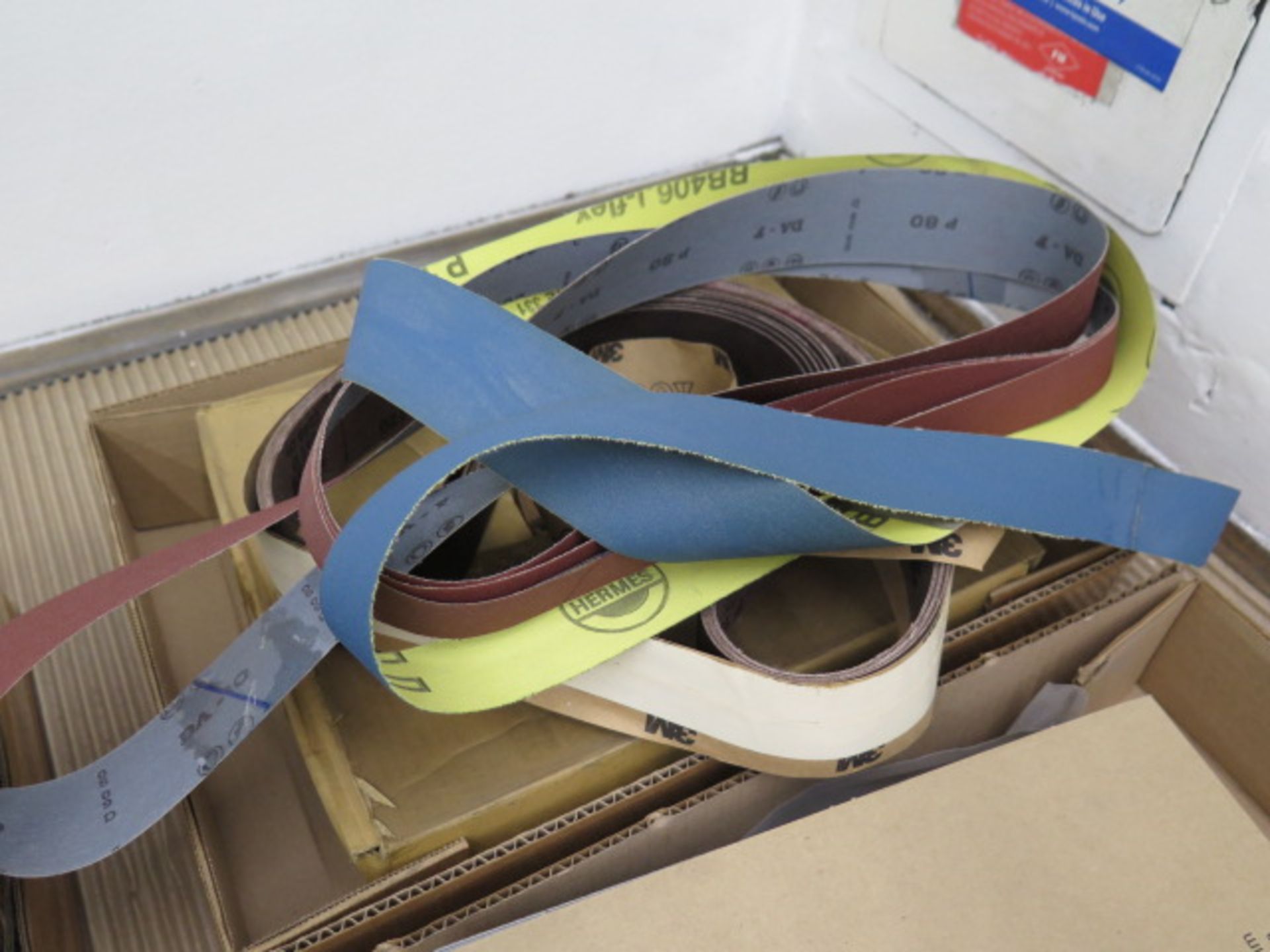 Sanding Belts and Sand Paper (SOLD AS-IS - NO WARRANTY) - Image 2 of 4