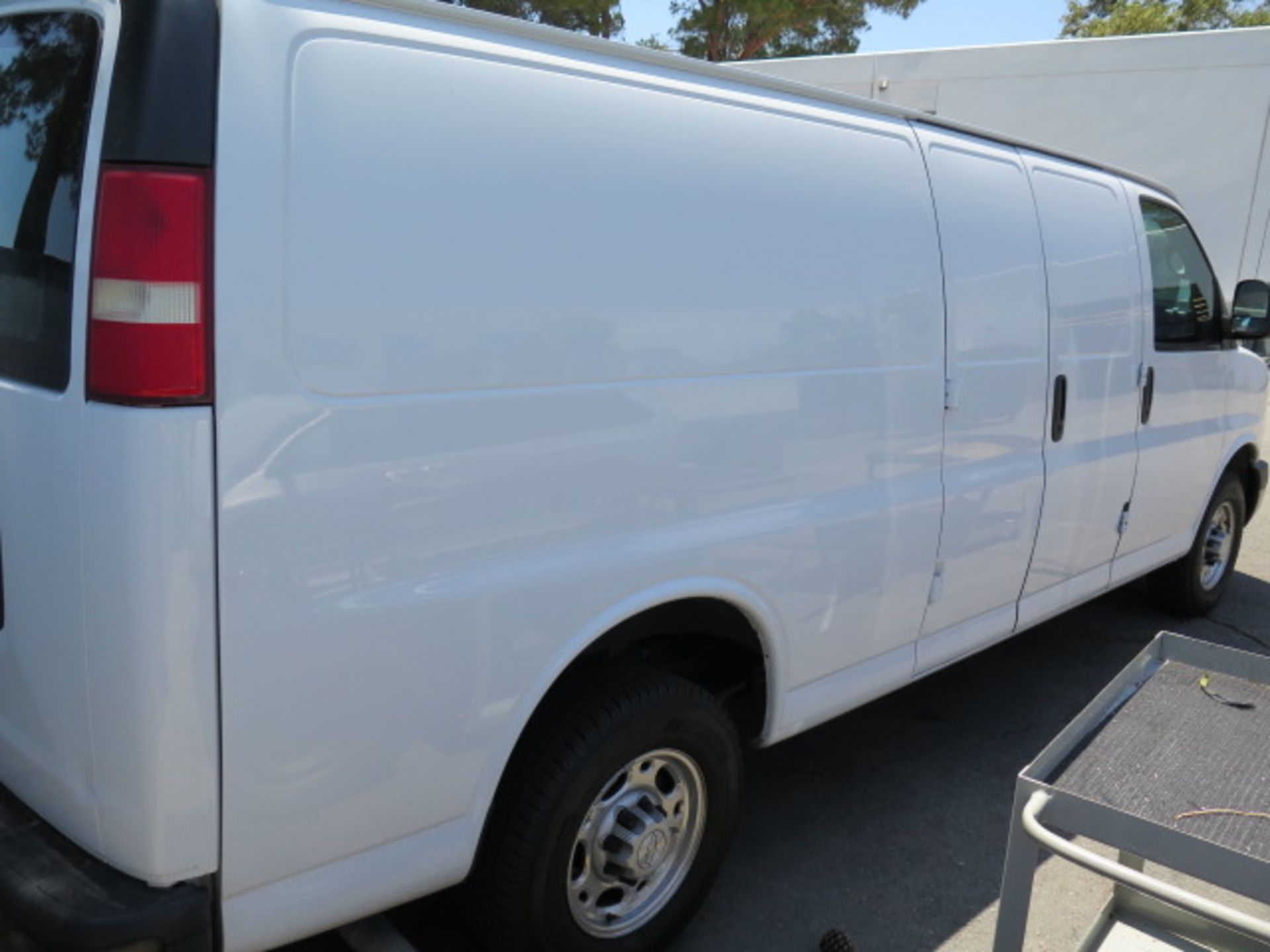 2014 Chevrolet Express Cargo Van Lisc# 09169S1 w/ Vortec V8 Gas Engine, Automatic Trans, SOLD AS IS - Image 4 of 23