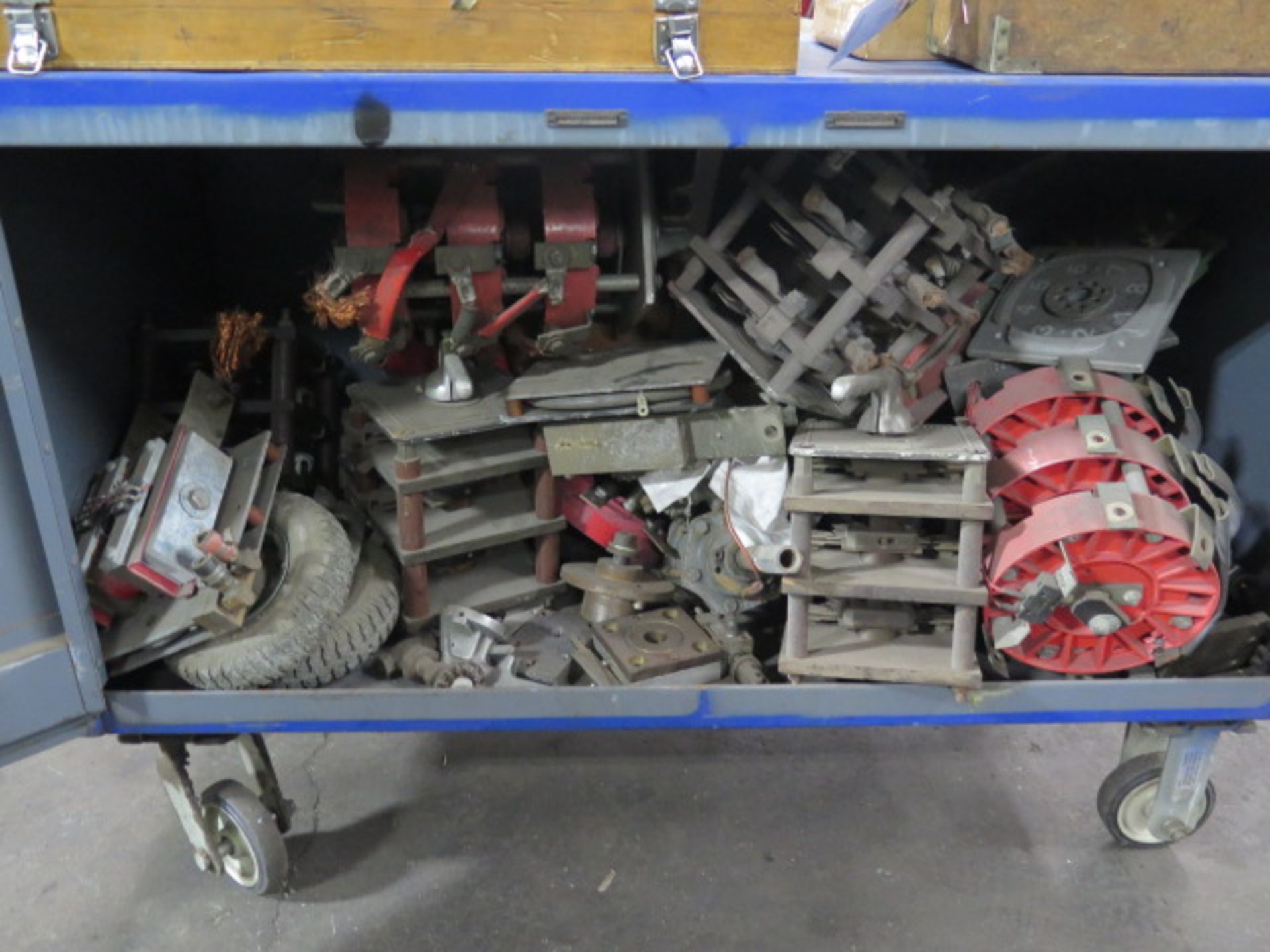 Heavy Duty Shop Cart w/ Misc Welder Parts (SOLD AS-IS - NO WARRANTY) - Image 3 of 5