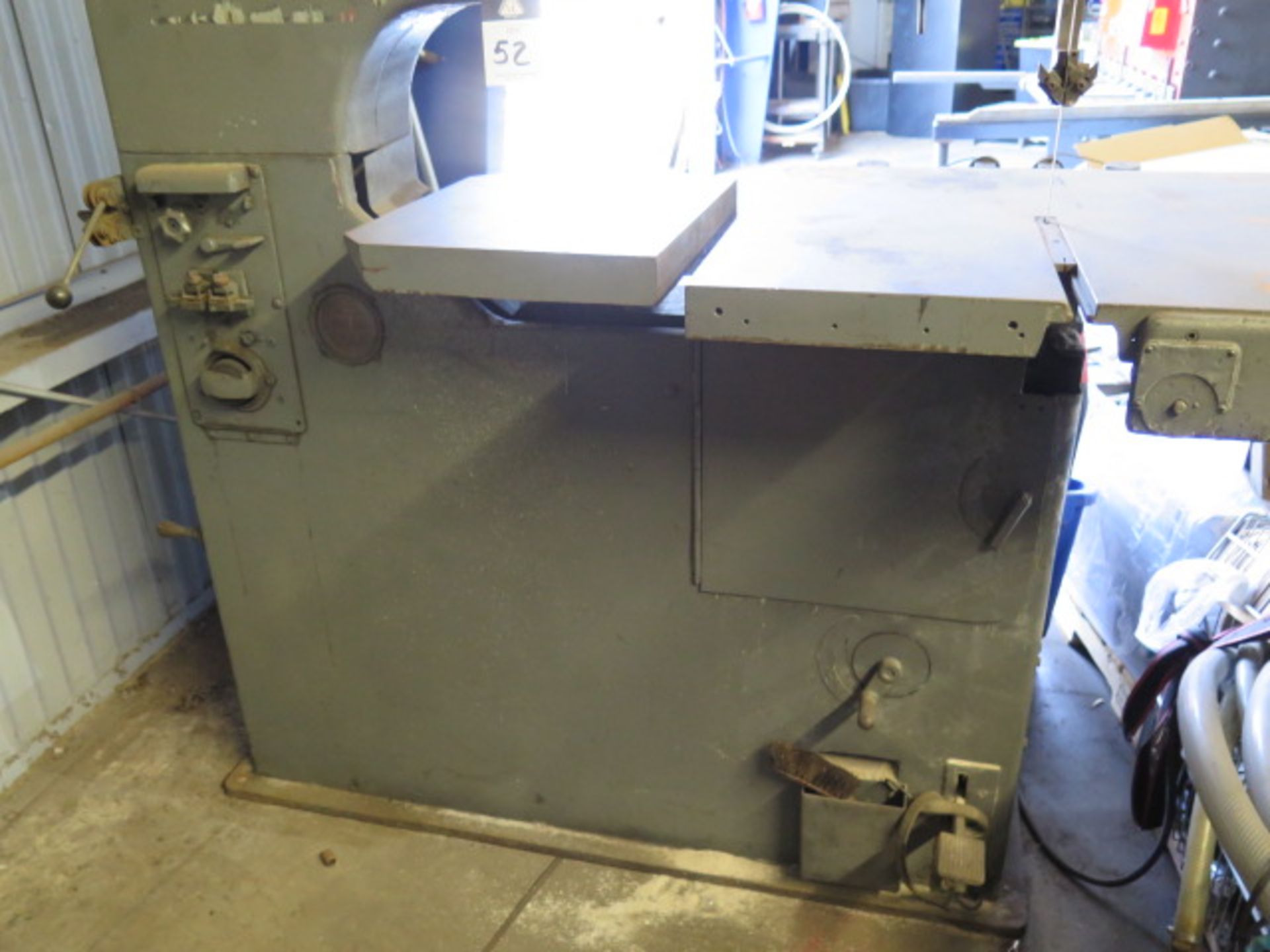 DoAll V-36 36” Vertical Band Saw w/ 30” x 30” Table (SOLD AS-IS - NO WARRANTY) - Image 3 of 9